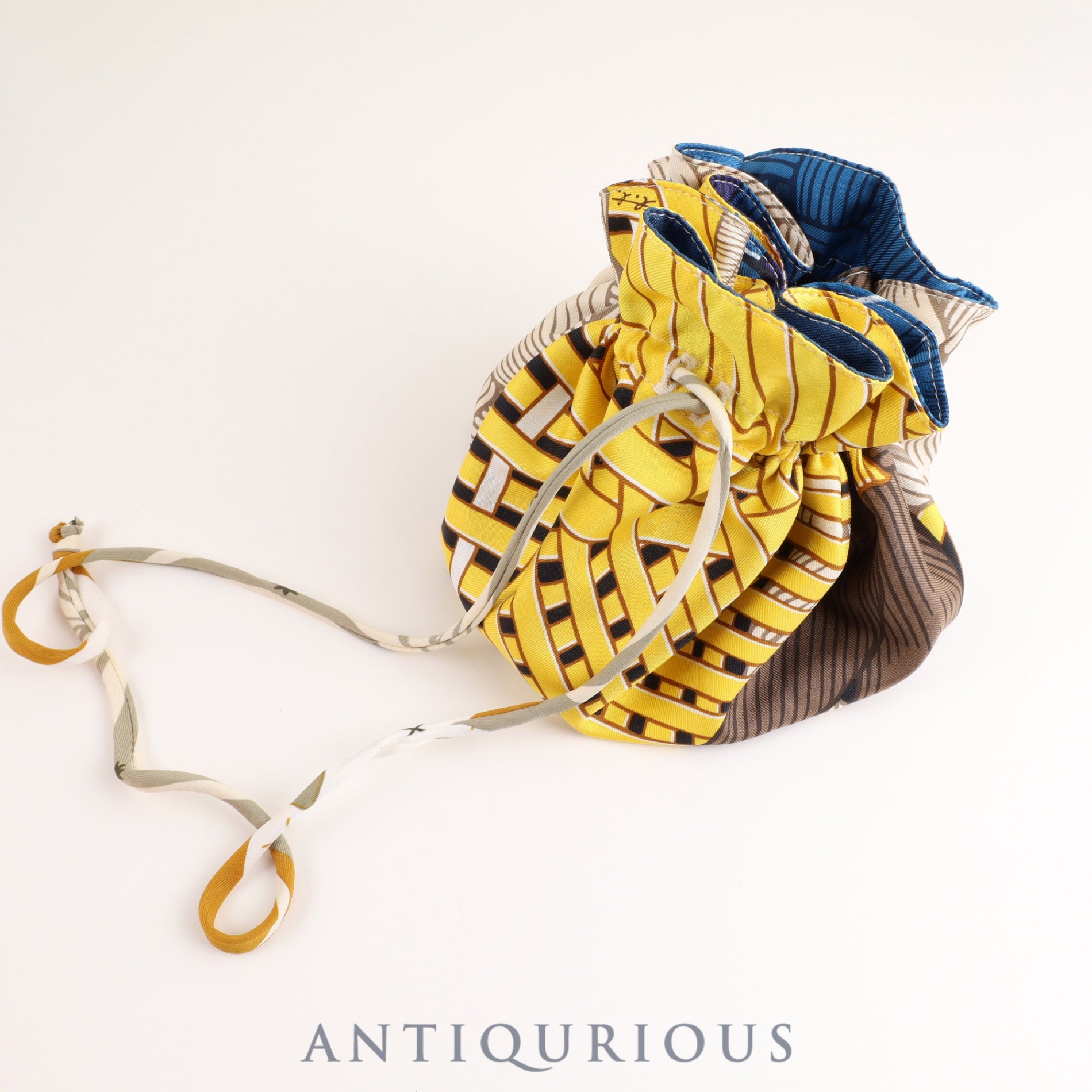 エルメス プティ アッシュ ポーチ SILK イエロー×ブルー 箱 カード等