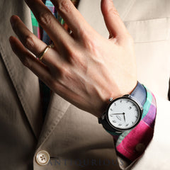 Hermes Arceau AR7Q.810 Quartz SS Genuine leather strap (Z engraved: 2021) Genuine buckle (SS) White Arabic dial Box Booklet Warranty (2024) Overhauled