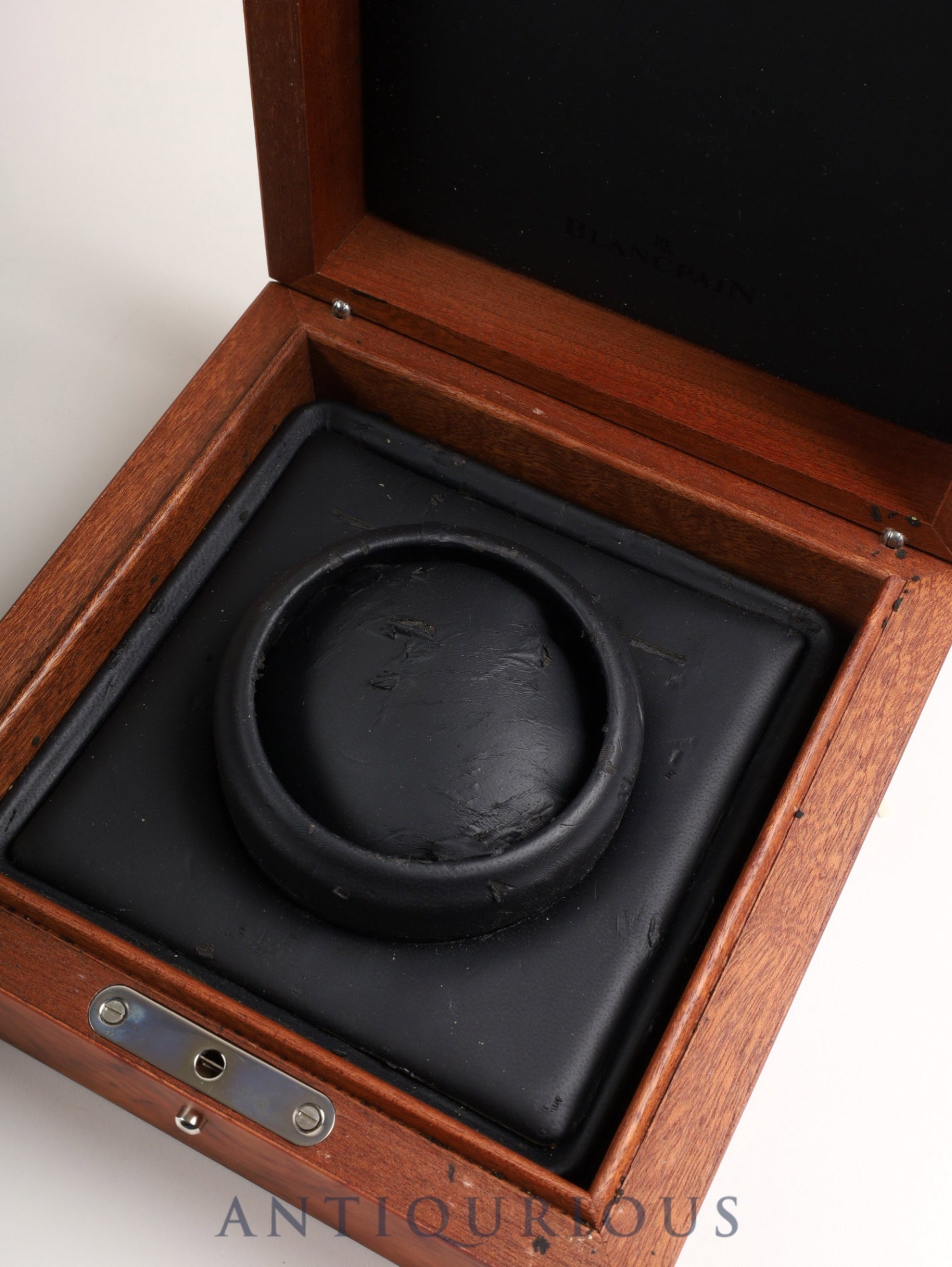 Blancpain Villeret Ultra-Slim 6651-1127-55B Automatic Cal.1151 SS Original leather strap Original buckle (METAL) White dial Box Warranty card (undated) Overhauled