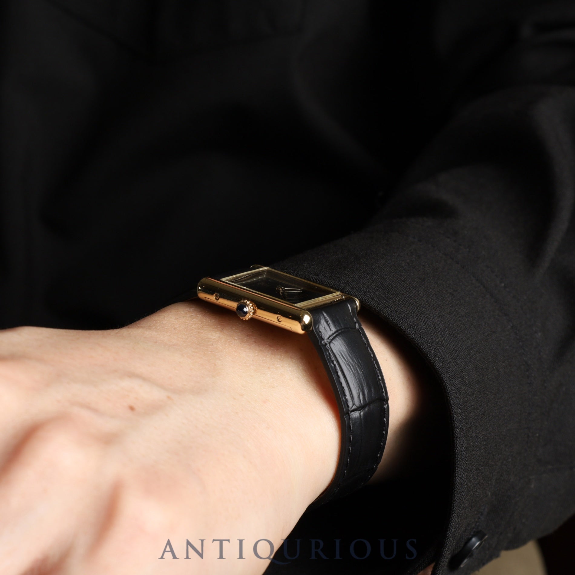 Cartier Must Tank LM, manual winding, Cal. 78-1, SV925, leather, genuine D-buckle (GP), black onyx dial, complete service (full maintenance) completed at a Cartier boutique.