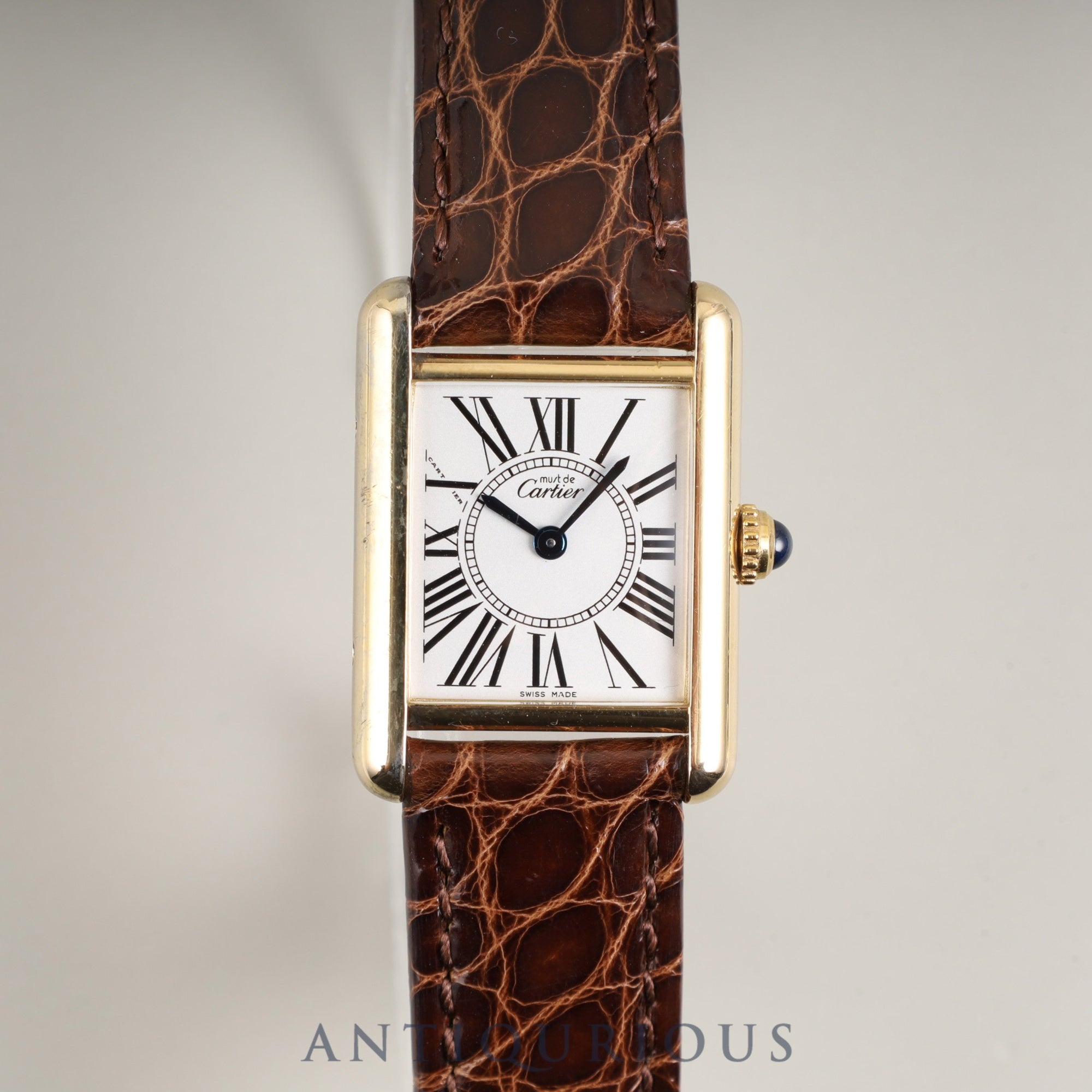 Cartier Must Tank SM W1005554 / 1613 Quartz Caliber - SV925 Leather Strap with Genuine D-Clasp (GP) Opalescent Dial Circa 1996-1998 Completely serviced at a Cartier boutique