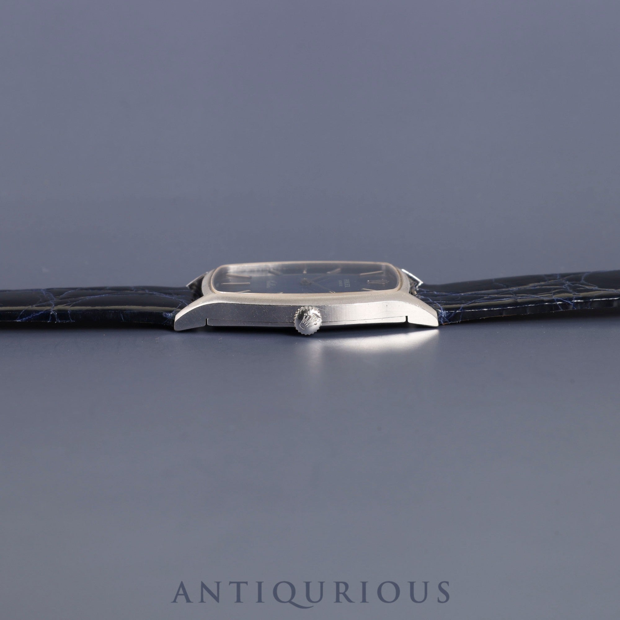 Rolex Cellini 3807 Manual winding Cal.1601 750 Leather Genuine buckle (SS) Blue gradient dial No. 69 (1980) Overhauled