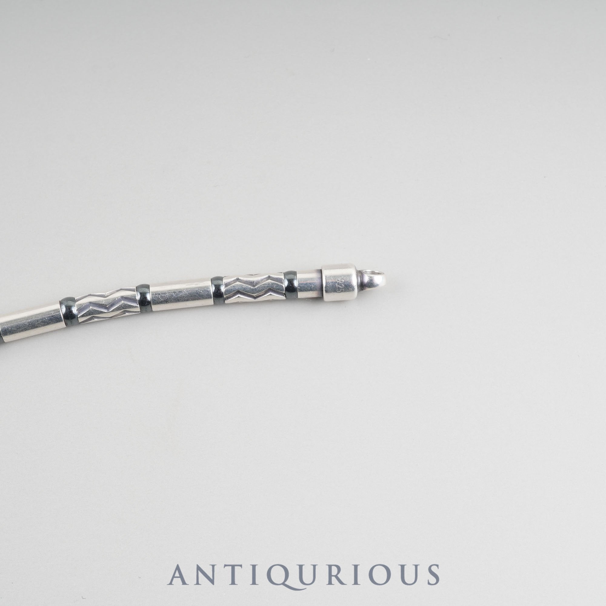 ティファニー ブレスレット アズテック ジグザグ スターリングシルバー ヘマタイト 箱 保存袋 カード(2002年)