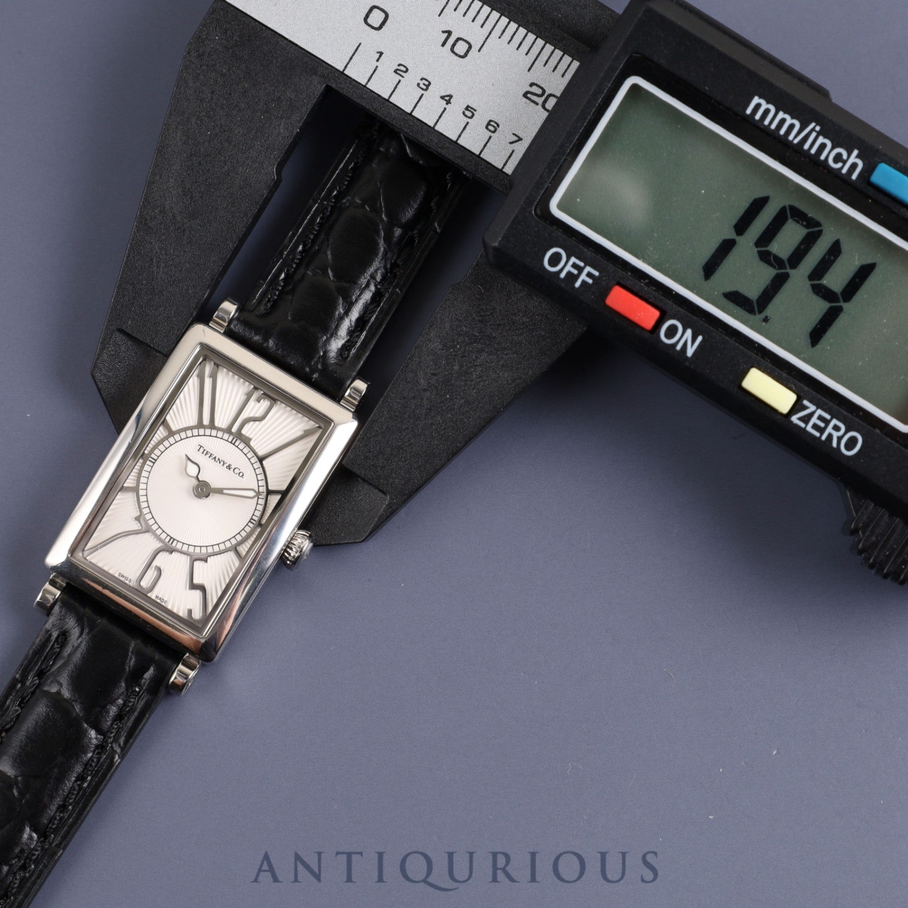 ティファニー ギャラリー Z3000.10.10A21A68A クォーツ Cal.976.001 SS 革 純正バックル(SS)シルバー文字盤 箱 保証書(2013年)オーバーホール済み