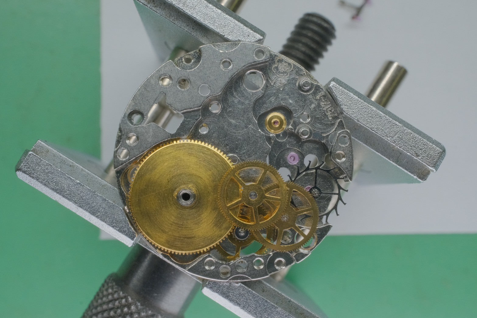 カルティエ タンクルイカルティエ LM 81720552 / 78086 手巻き Cal.2512-1 750 革 純正尾錠(GP) ホワイトローマンPARIS文字盤 オーバーホール済み
