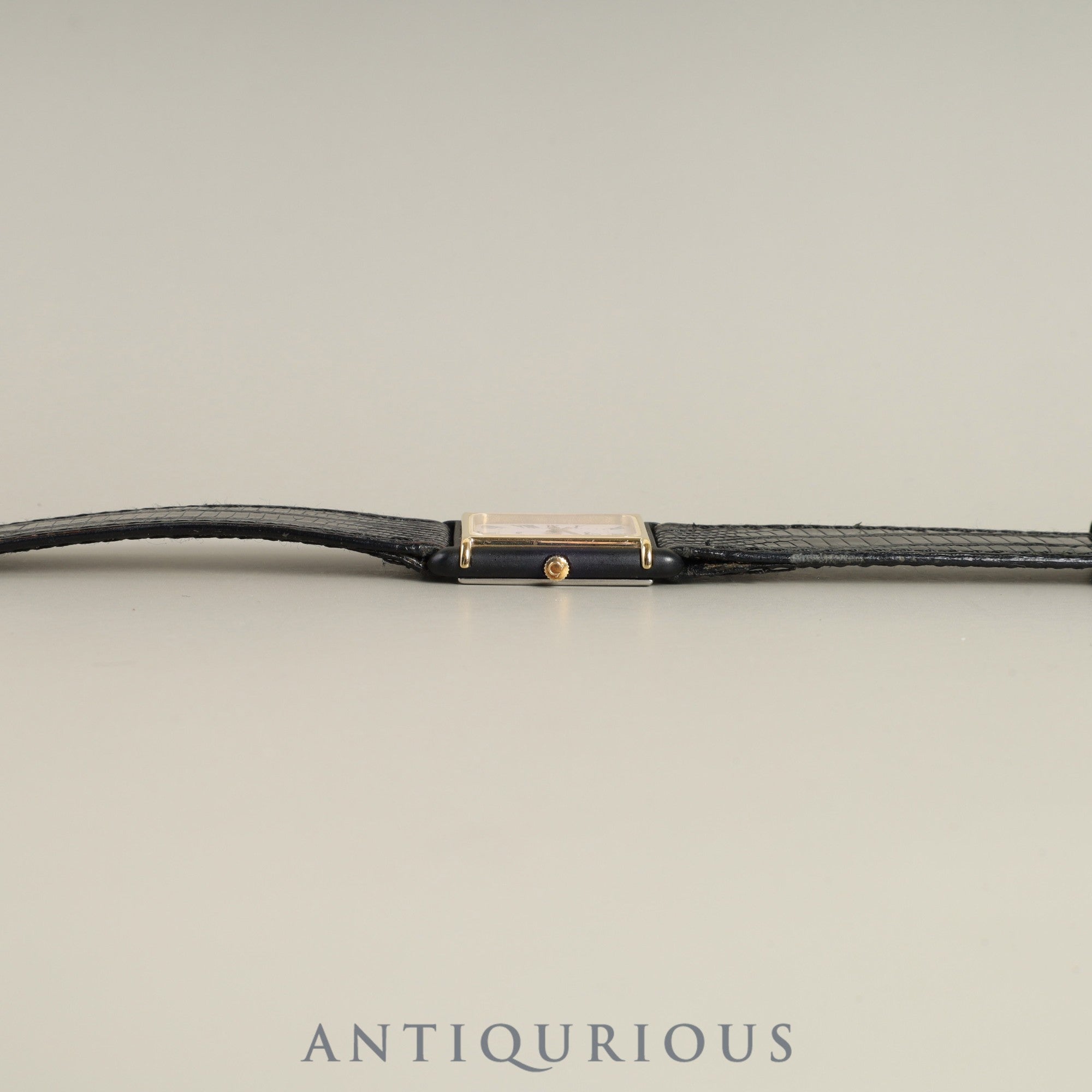 オメガ デ・ヴィル クォーツ Cal.1450 GP 純正革ベルト 純正尾錠(GP) ホワイトローマン文字盤 ケース オーバーホール済み