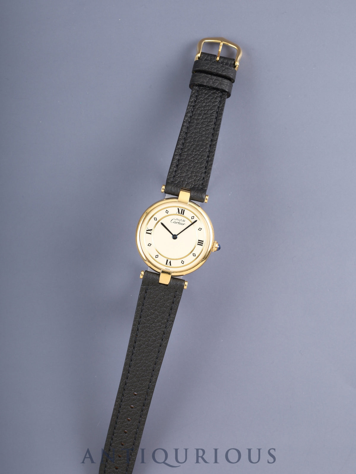 Cartier Must Vendôme VLC LM W1001953 / 590003 Quartz movement, SV925, leather, genuine pin buckle (GP), ivory 4-point Roman dial, complete service (full maintenance) completed at a Cartier boutique.