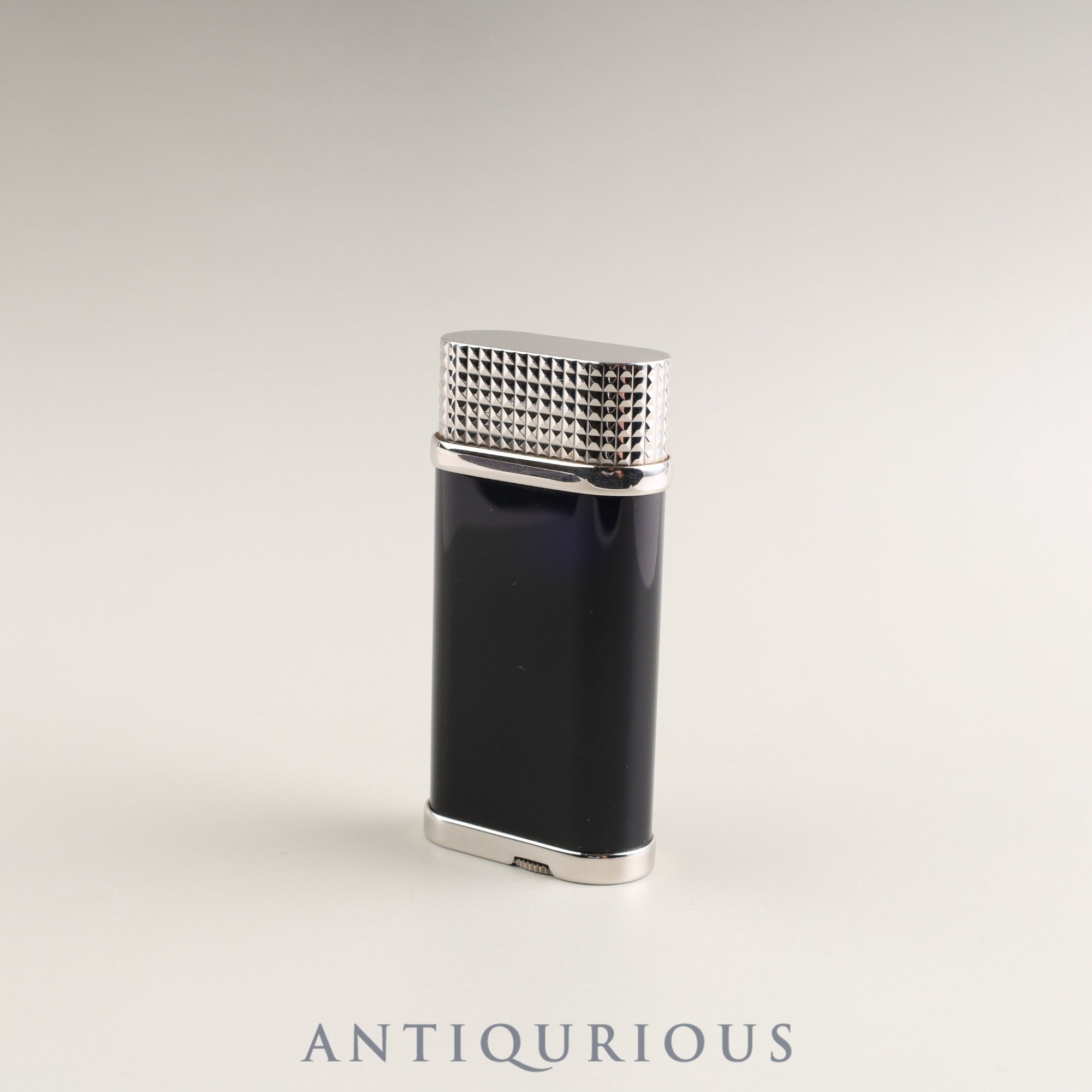 Cartier Lighter Briquette Pasha de Cartier Black lacquer x platinum finish