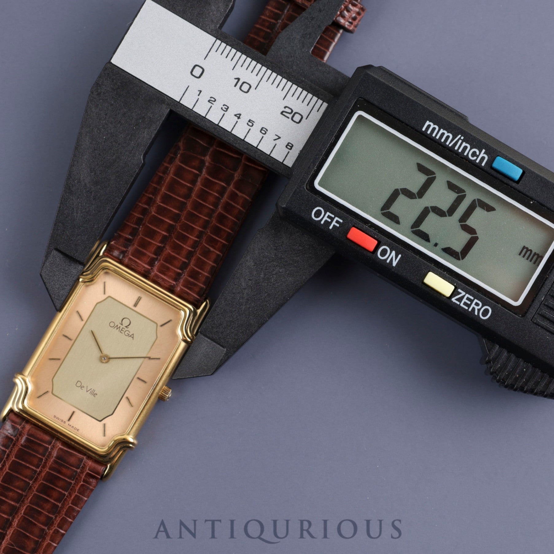 オメガ デ・ヴィル 19102300 クォーツ Cal.279 001/ 1455 GP 革 純正尾錠(GP)ゴールド文字盤 箱 オーバーホール済み