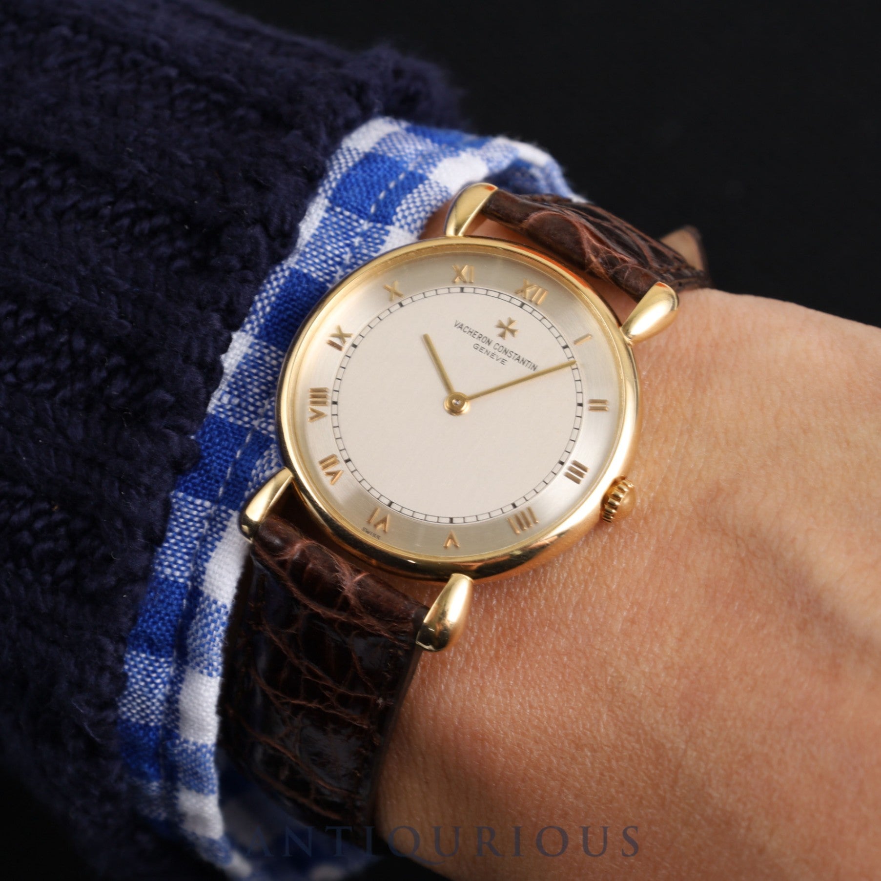 ヴァシュロン・コンスタンタン ヒストリカル 33084/000J-2 手巻き Cal.1003/2 YG 革 純正尾錠(YG)ゴールド文字盤 箱 ケース 保証書(年代未記載)オーバーホール済み