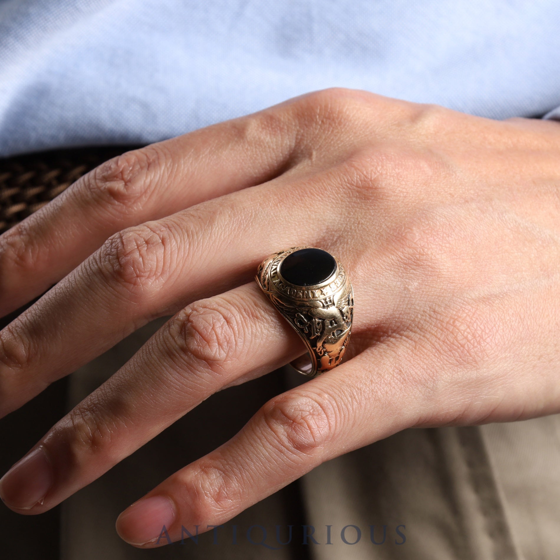Tiffany Ring College #26 750 Onyx
