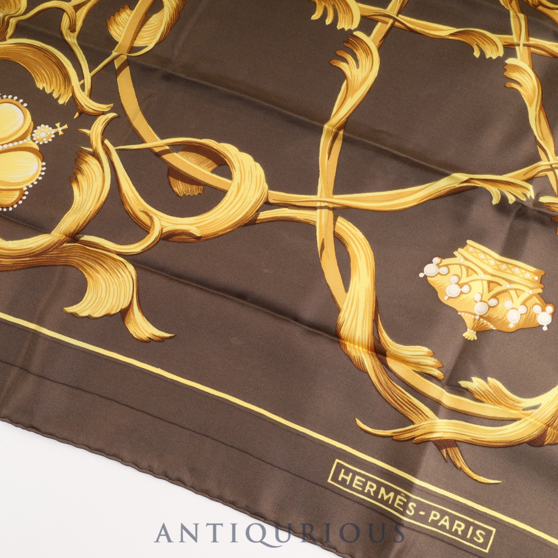 エルメス スカーフ カレ90 王冠柄 ブラウン SILK100%