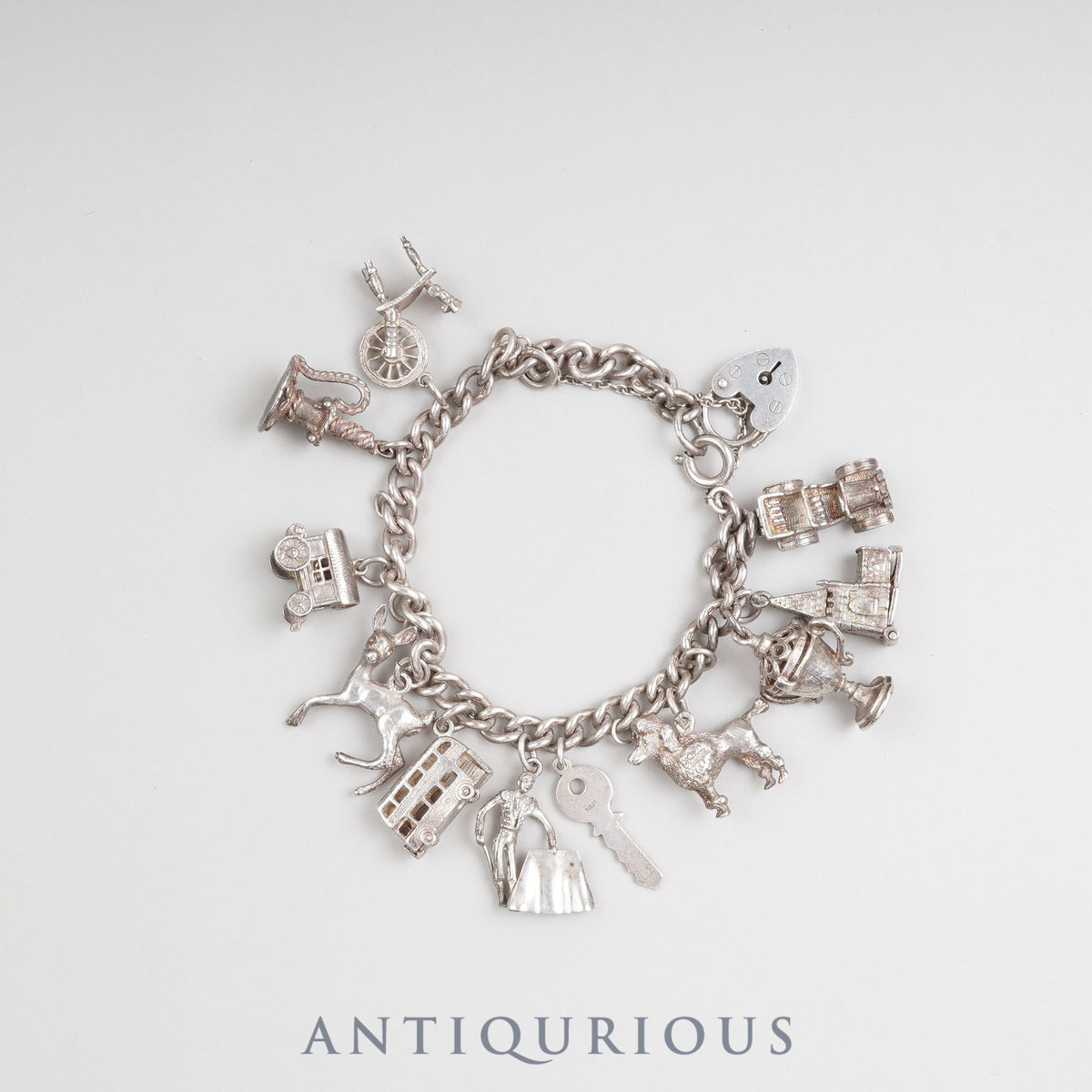 Nouveau bracelet vintage charm