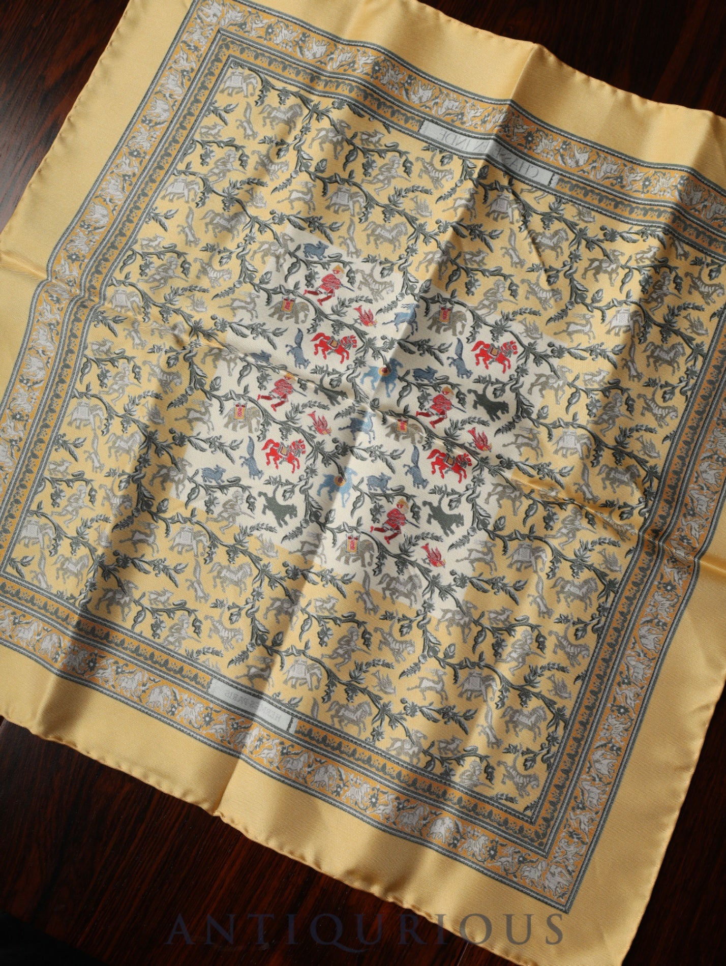 Hermès Scarf Carré 45 CHASSE EN INDE Hunting in India 100% Silk