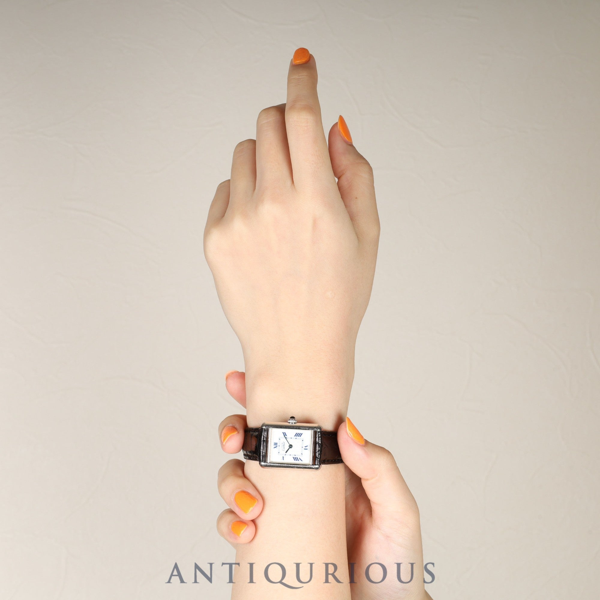 Cartier Must Tank MM W1014054 / 2416 Quartz Caliber 057 SV925 Leather Strap with Genuine D-Clasp (Stainless Steel) White Roman Dial (SWISS MADE) Overhauled