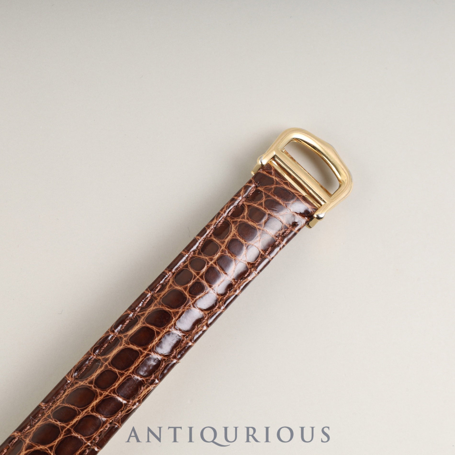 Cartier Must Tank SM W1005554 / 1613 Quartz Caliber - SV925 Leather Strap with Genuine D-Clasp (GP) Opalescent Dial Circa 1996-1998 Completely serviced at a Cartier boutique