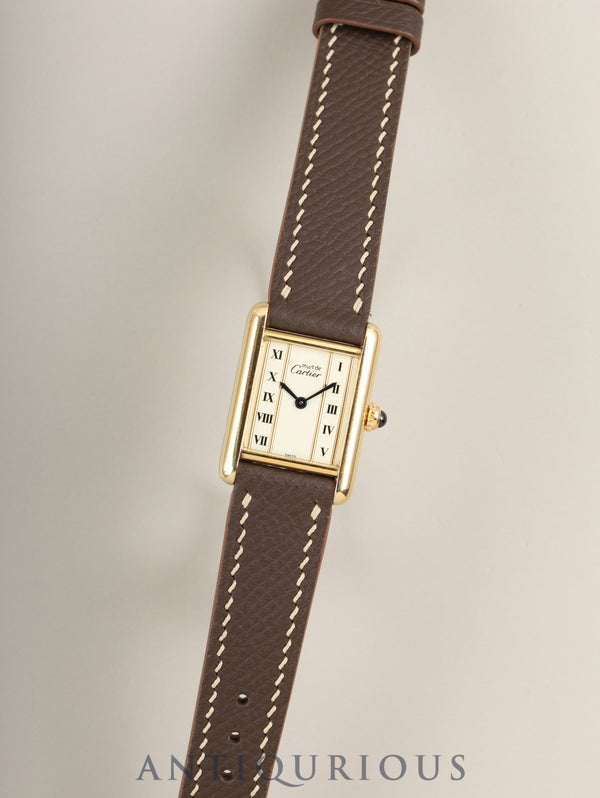 カルティエ マストタンク SM 5057001 クォーツ SV925 革 純正ピンバックル(GP)ストレートローマン文字盤(SWISS表記)カルティエブティックにてコンプリートサービス済み
