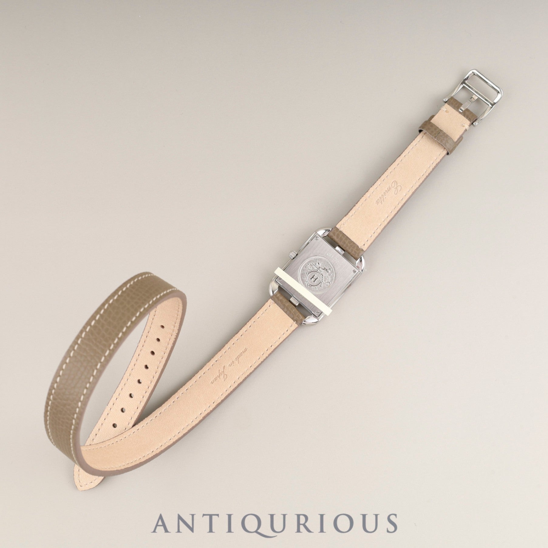 Hermès Cape Cod CC1.210 Quartz Caliber 976.001 Stainless Steel Leather Strap with Genuine Stainless Steel Buckle, White Arabic Dial, Genuine Leather Strap (Slightly Used, Engraving Unreadable), Overhauled