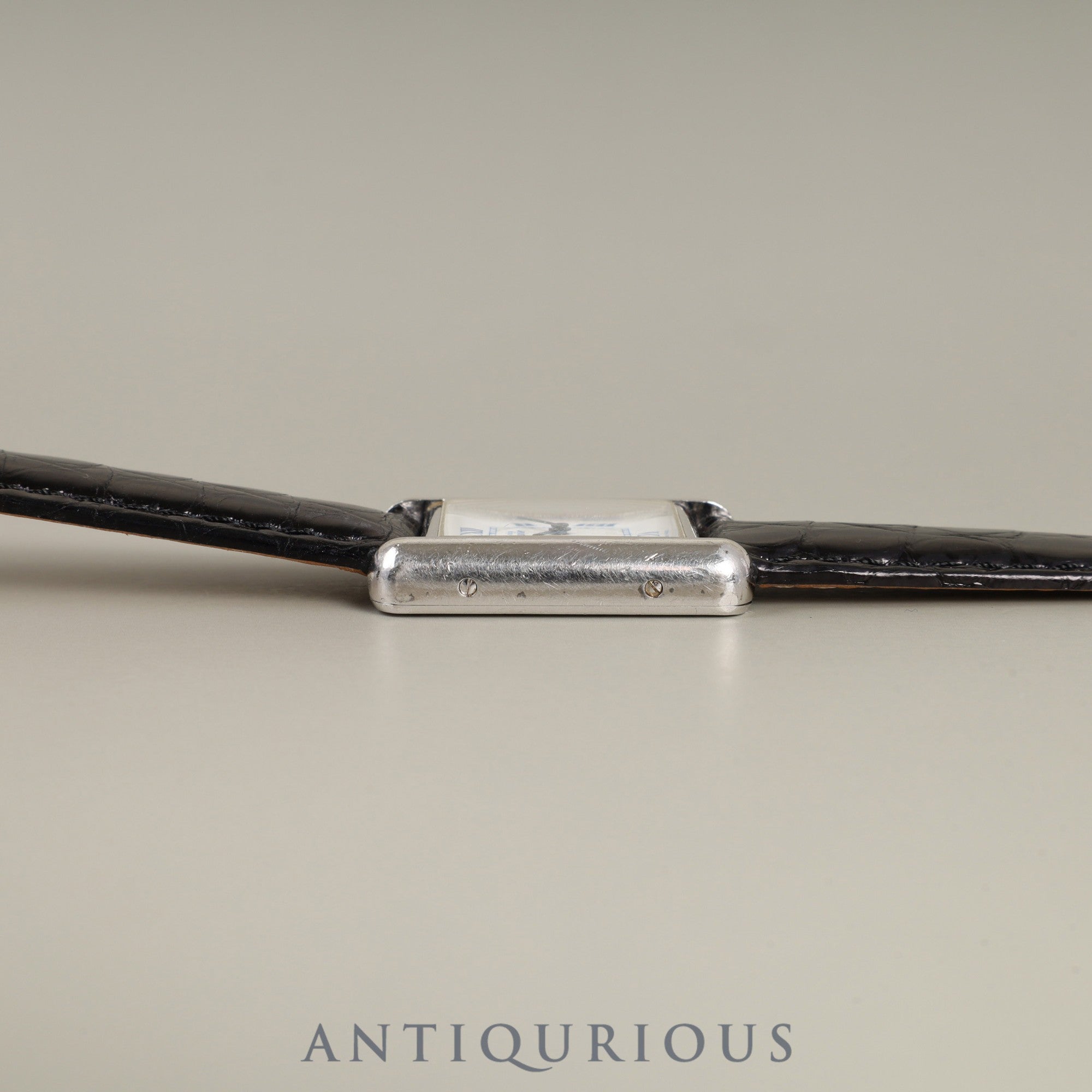 Cartier Must Tank MM W1014054 / 2416 Quartz Caliber 057 SV925 Leather Strap with Genuine D-Clasp (Stainless Steel) White Roman Dial (SWISS MADE) Overhauled