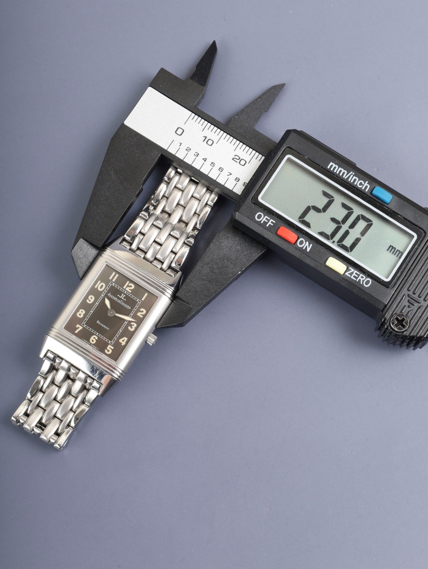 ジャガー・ルクルト レベルソ クラシック シャドウ 251.8.86 手巻き Cal.846-1 SS SS グレーアラビア文字盤(T SWISS MADE T表記) 23×38mm 1990年代前半〜後半 オーバーホール済み
