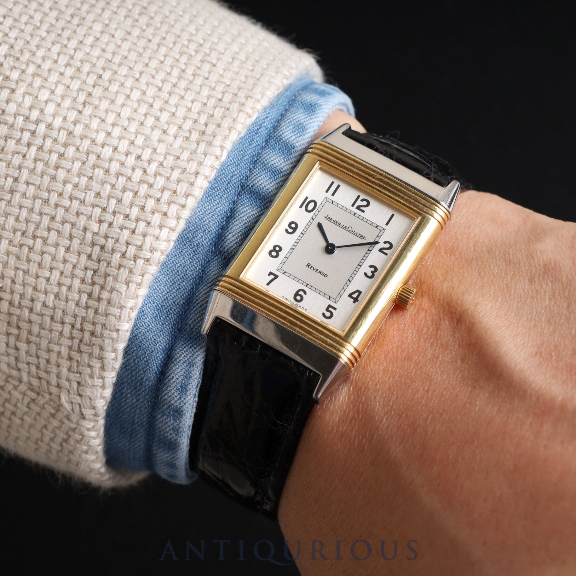 ジャガー・ルクルト レベルソ クラシック 250.8.08 クォーツ SS/YG 革 純正尾錠(SS)シルバーアラビア文字盤 オーバーホール済み ※ケース裏彫りあり