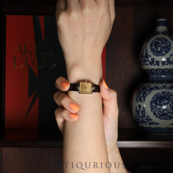 Omega De Ville 595.0070 Quartz Cal.-GP Leather Strap with Genuine GP Buckle, Champagne Dial, Genuine Strap, Overhauled