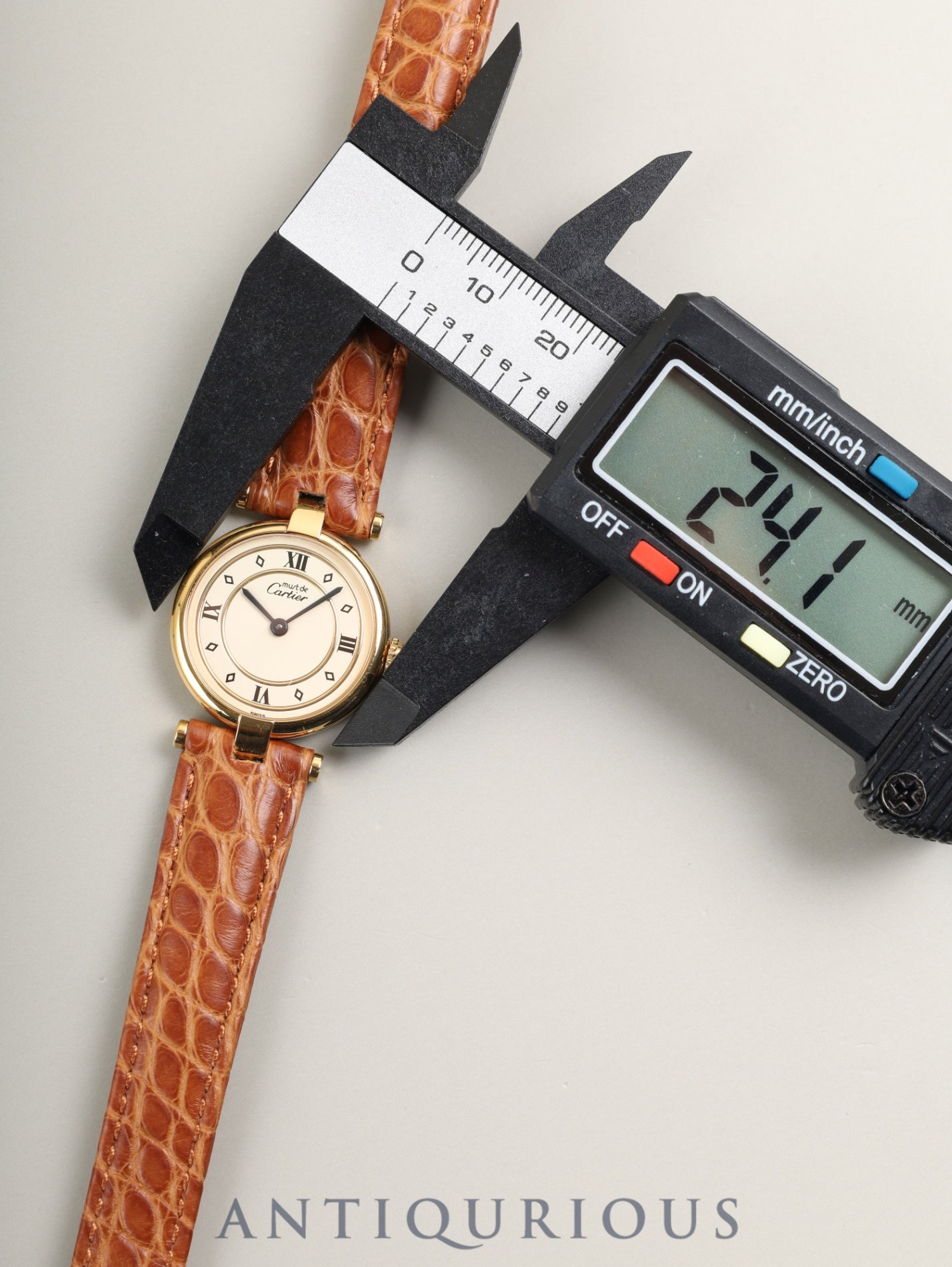 Cartier Must Vendôme VLC SM 590004 Quartz SV925 Leather Watch with Genuine D-buckle (GP) Ivory 4-point Roman Dial Overhauled