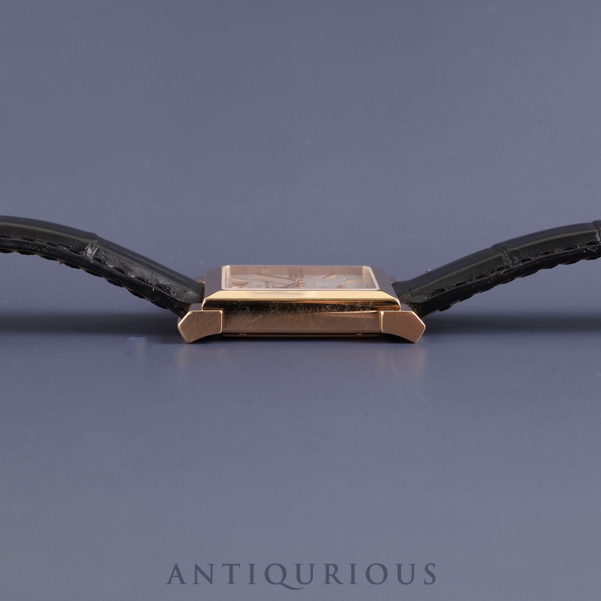 Vacheron Constantin Cale Historiques 91030 / 000R Manual winding Cal.1017 750PG Genuine leather strap Genuine buckle (750PG) Ivory dial 31 x 35mm Box, case, warranty card (2003) Limited to 600 pieces Overhauled