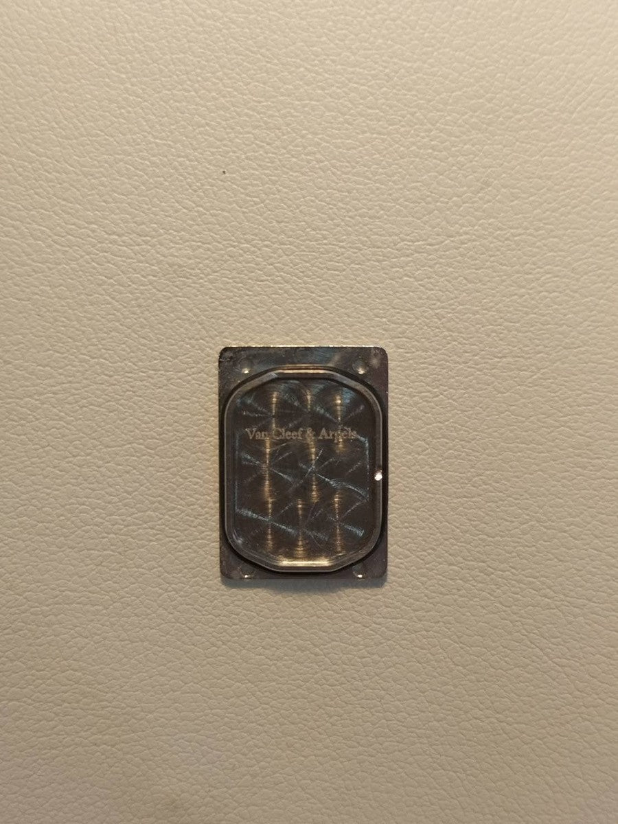 ヴァンクリーフ&アーペル ファサード 431963T5 クォーツ SS SS ホワイト文字盤 オーバーホール済み