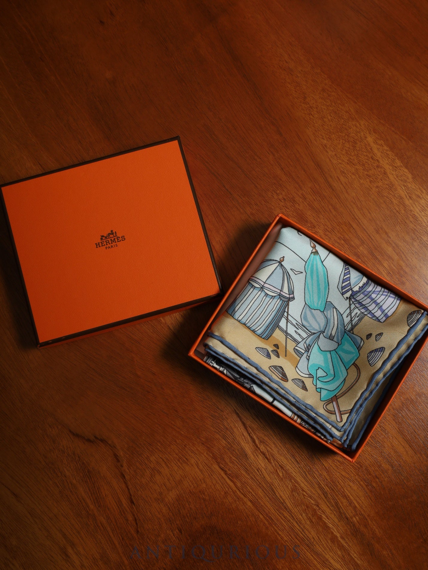 エルメス スカーフ カレ45 ノルマンディー海岸の魅力 SILK100% 箱