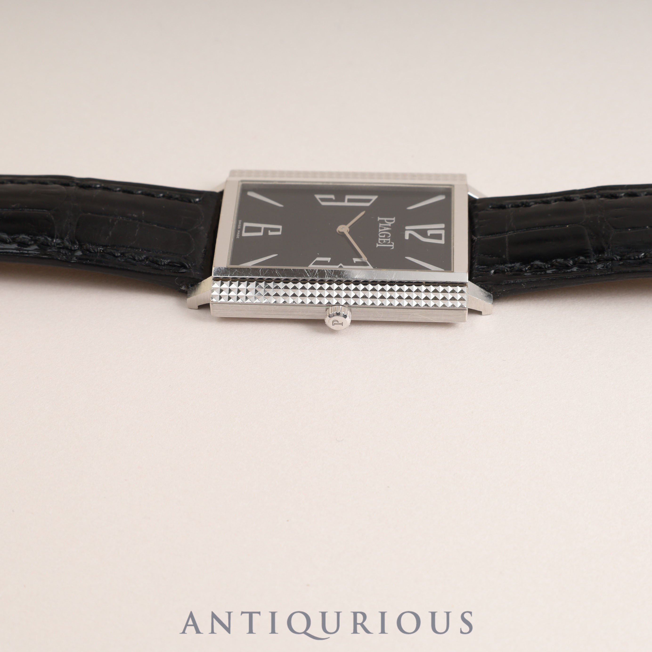 ピアジェ 1967 スクエア 90300 手巻き Cal.430P WG 革 純正尾錠(750)ブラックアラビア文字盤 オーバーホール済み