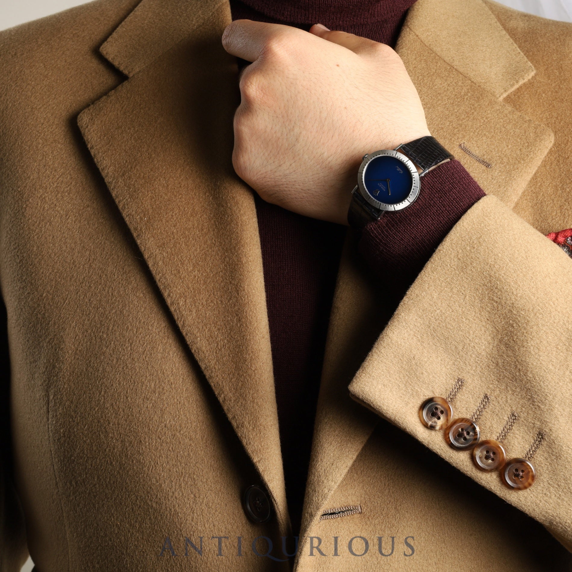 Rolex Cellini 4083 Manual winding Cal.1601 750 Leather Genuine buckle (SS) Blue gradient dial No. 43 (1975) Overhauled