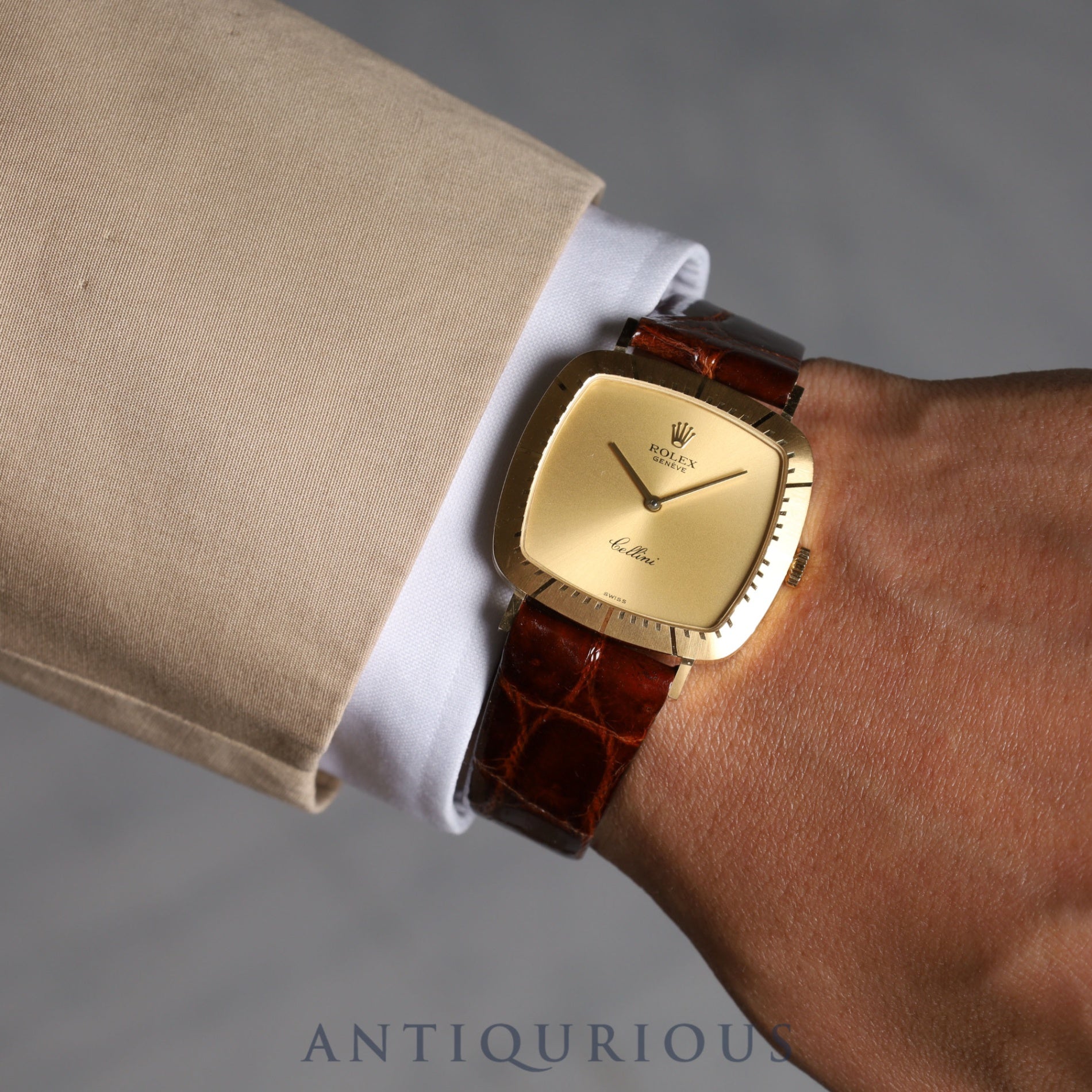 Rolex Cellini 4084 Manual winding Cal.1601 18KYG Leather Genuine buckle Gold dial L serial number (1990) Warranty (1990)