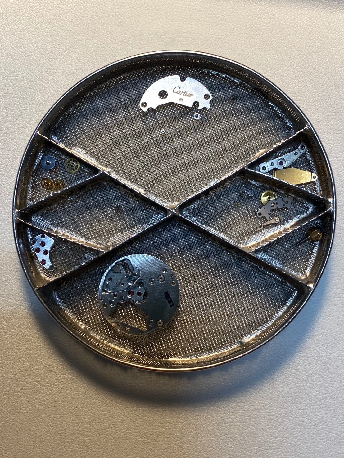 カルティエ マストタンク LM 681006 クォーツ Cal.81 SV925 純正革ベルト 純正尾錠(GP) ボルドー文字盤 箱 冊子 オーバーホール済み