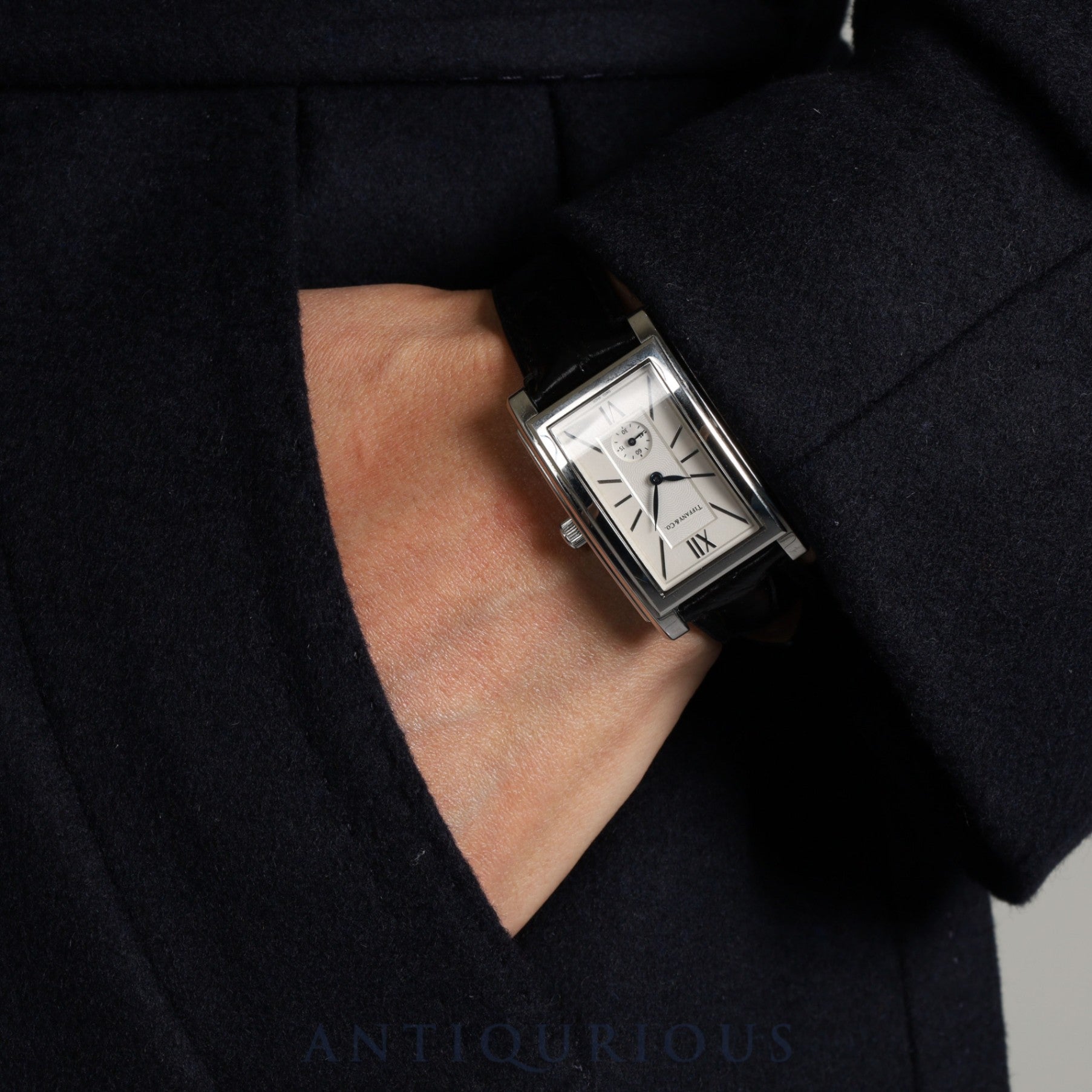 ティファニー グランドスモールセコンド Z0030.13.10A21A40A クォーツ Cal.980.163 SS 革 純正尾錠(SS)ホワイト文字盤 箱 保証書(2018年) オーバーホール済み