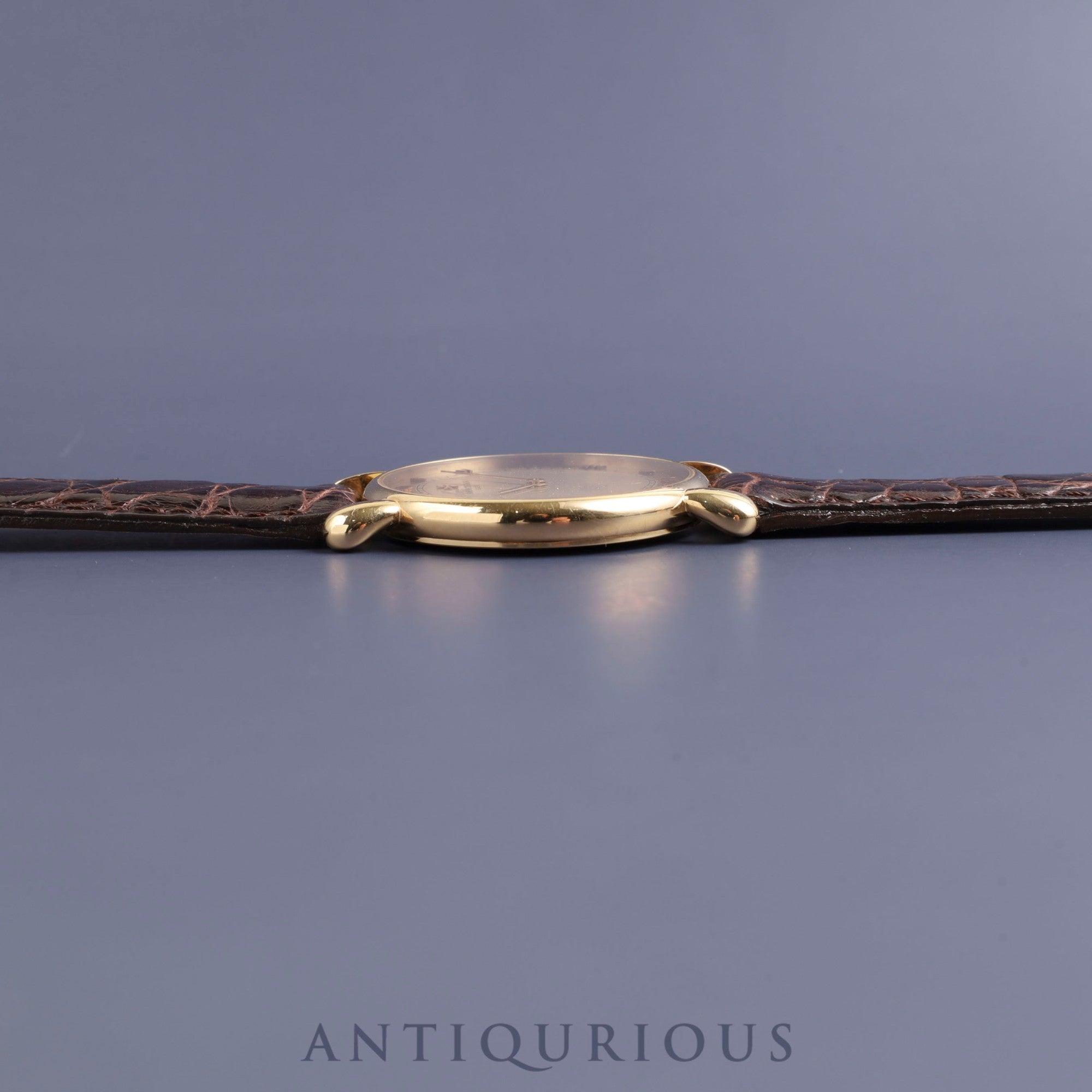 ヴァシュロン・コンスタンタン ヒストリカル 33084/000J-2 手巻き Cal.1003/2 YG 革 純正尾錠(YG)ゴールド文字盤 箱 ケース 保証書(年代未記載)オーバーホール済み