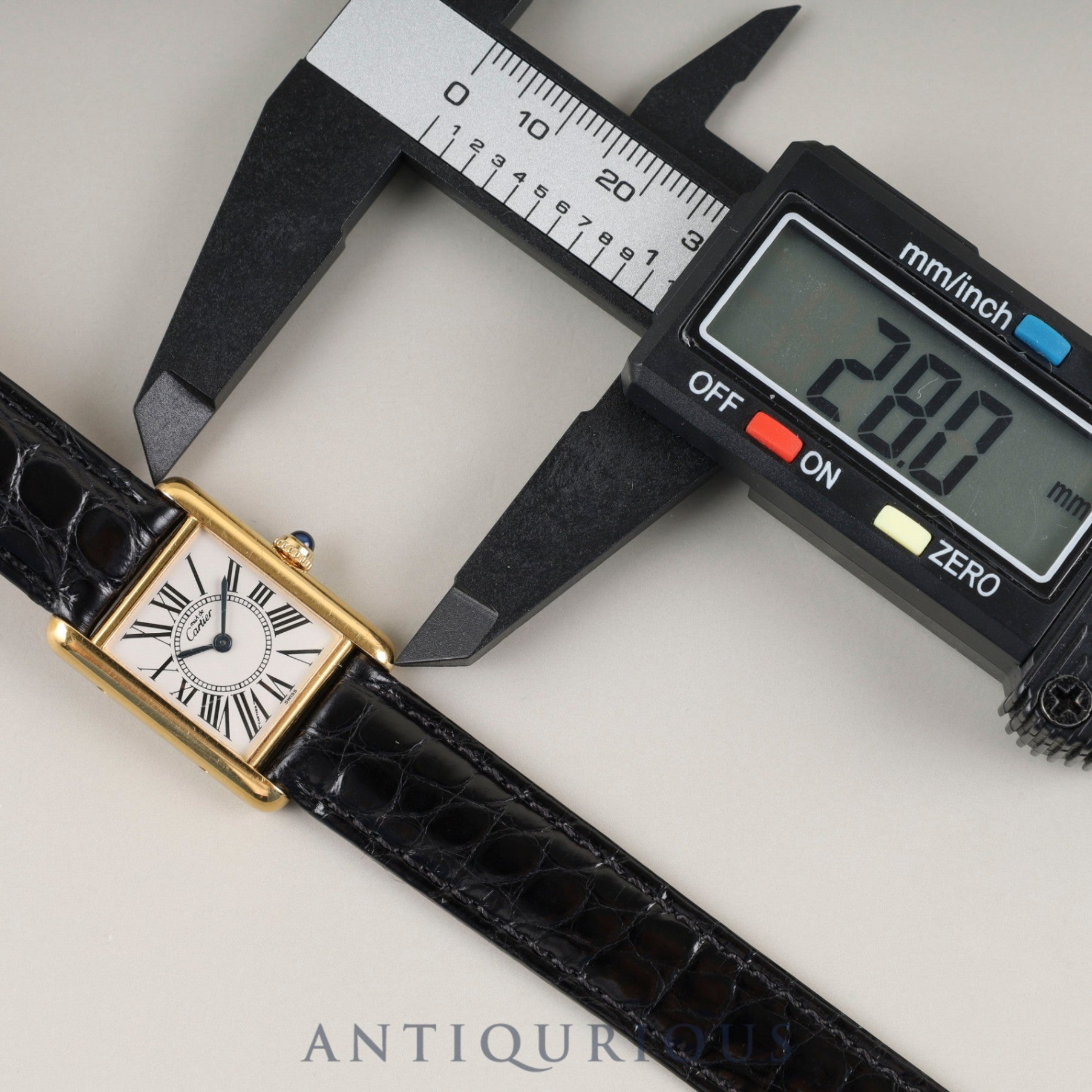 Cartier Must Tank SM W1005554 / 5057001 Quartz Caliber 057 SV925 Leather Genuine D-buckle (GP) Opalescent Dial Circa 1982-1995 Box Case Booklet Overhauled