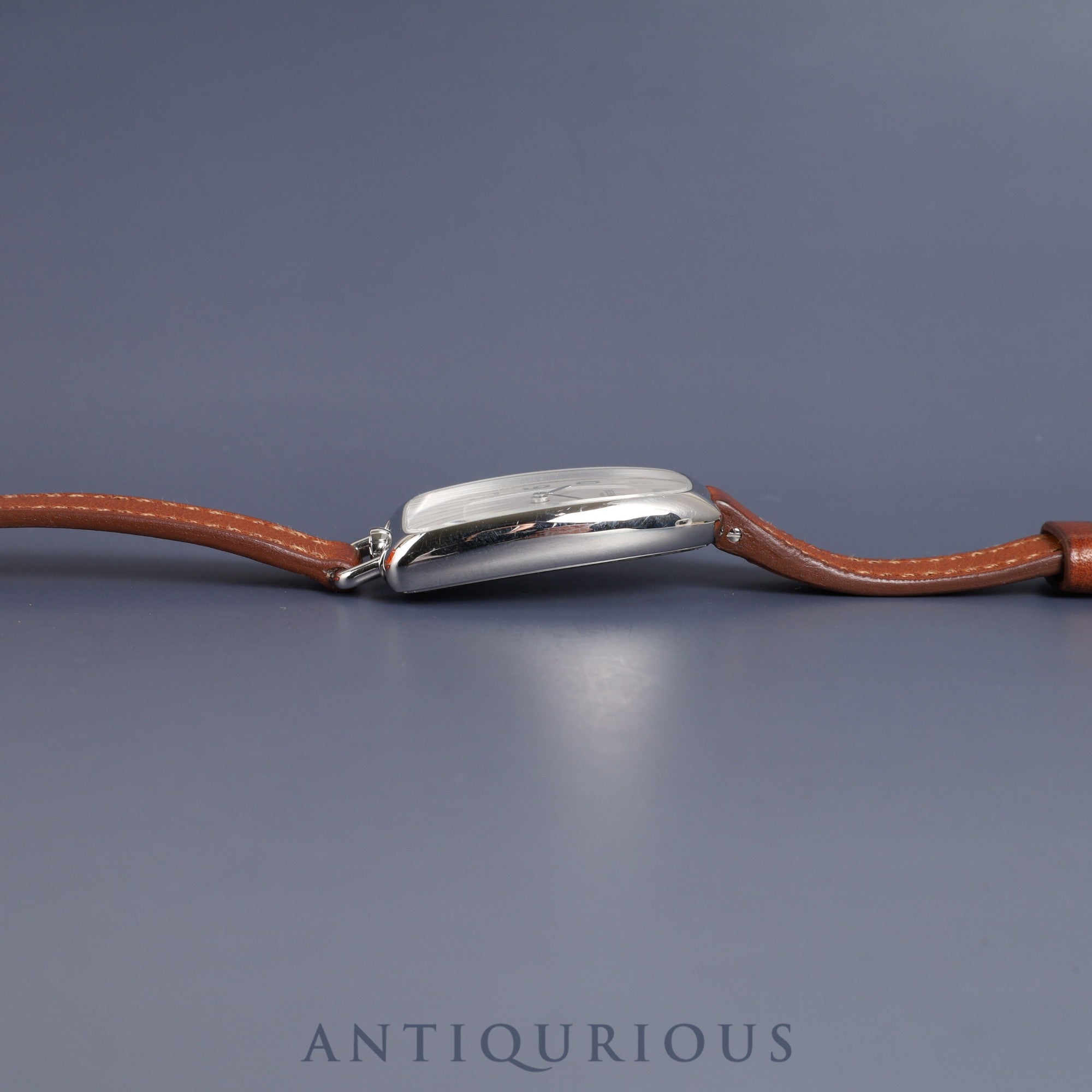Hermes Galop GM GA1.210 Quartz SS Genuine leather strap (D stamp: 2019) Genuine buckle (SS) Silver dial Box Warranty (2019) Overhauled