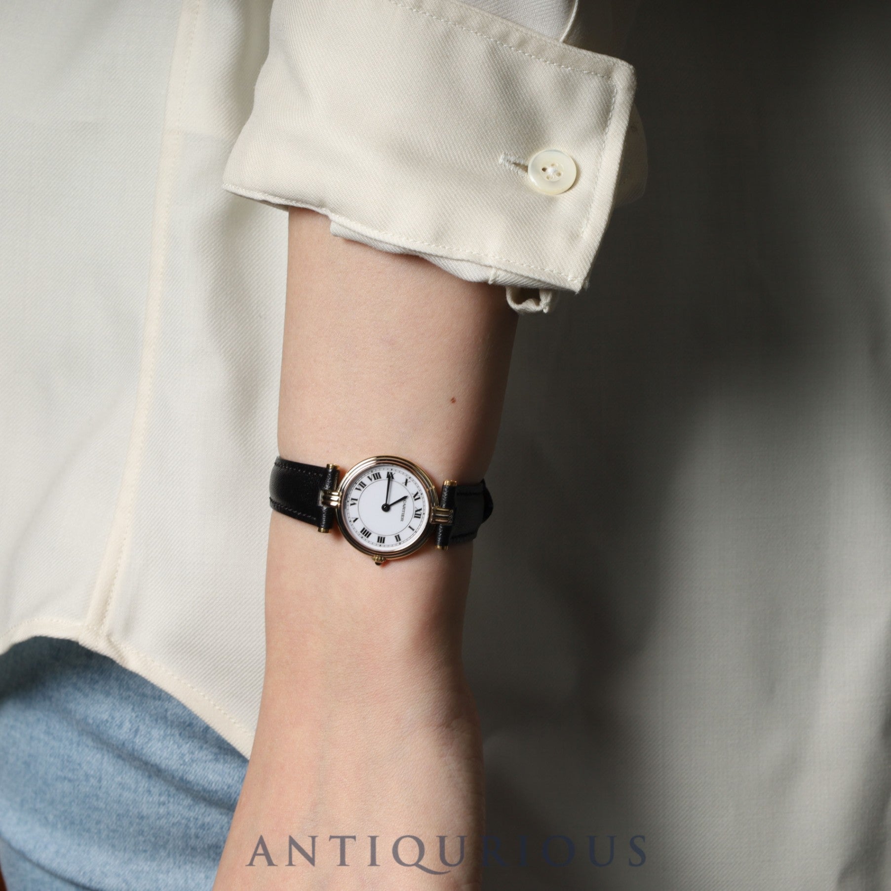 Cartier Vendôme VLC SM Trinity 81004 Quartz 750 Leather Watch with Genuine GP Buckle, White Roman Dial, Completely Serviced at a Cartier Boutique