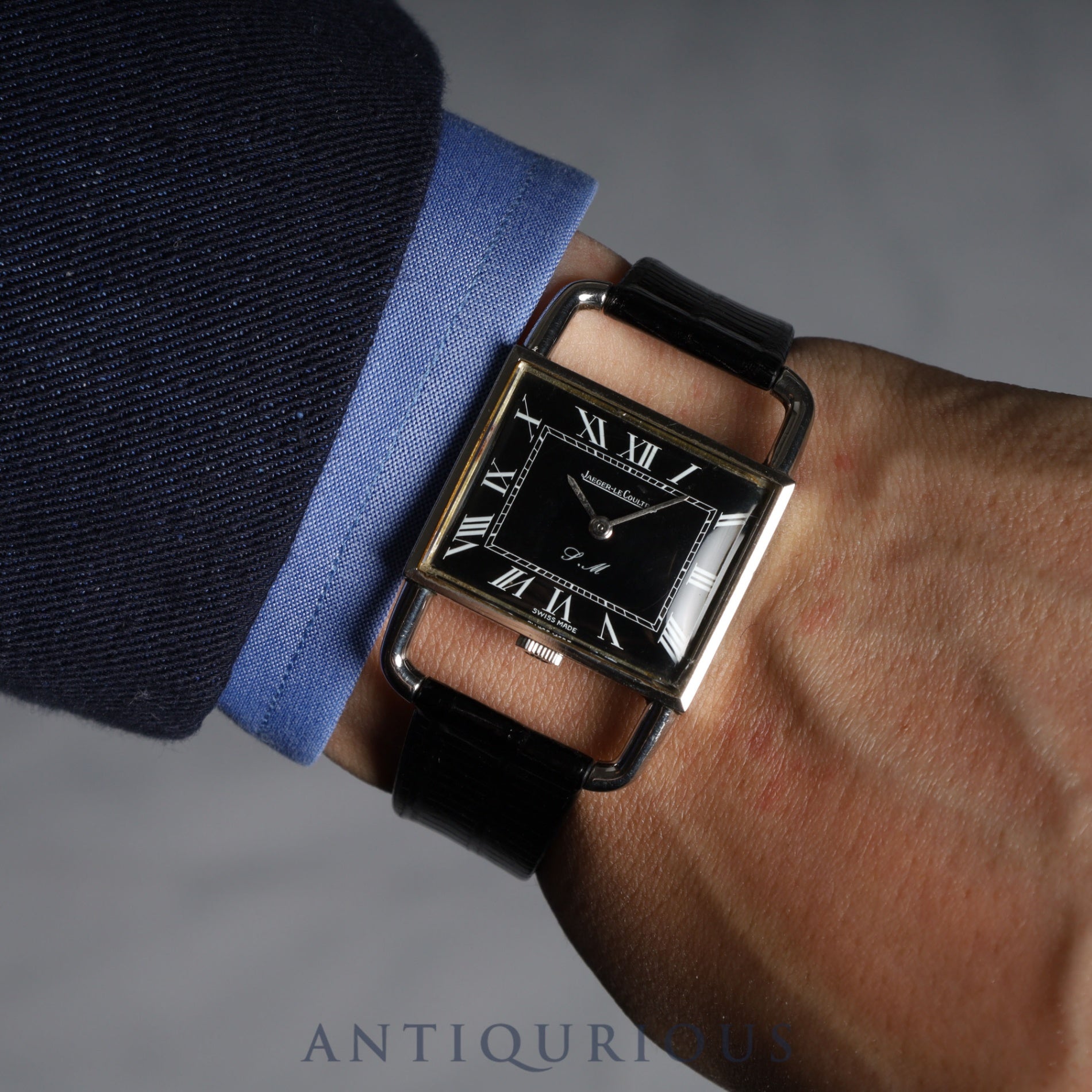 ジャガー・ルクルト ドライバーズウォッチ エトリエ 9041.42 手巻き Cal.818/3 SS 革 ブラックローマン文字盤