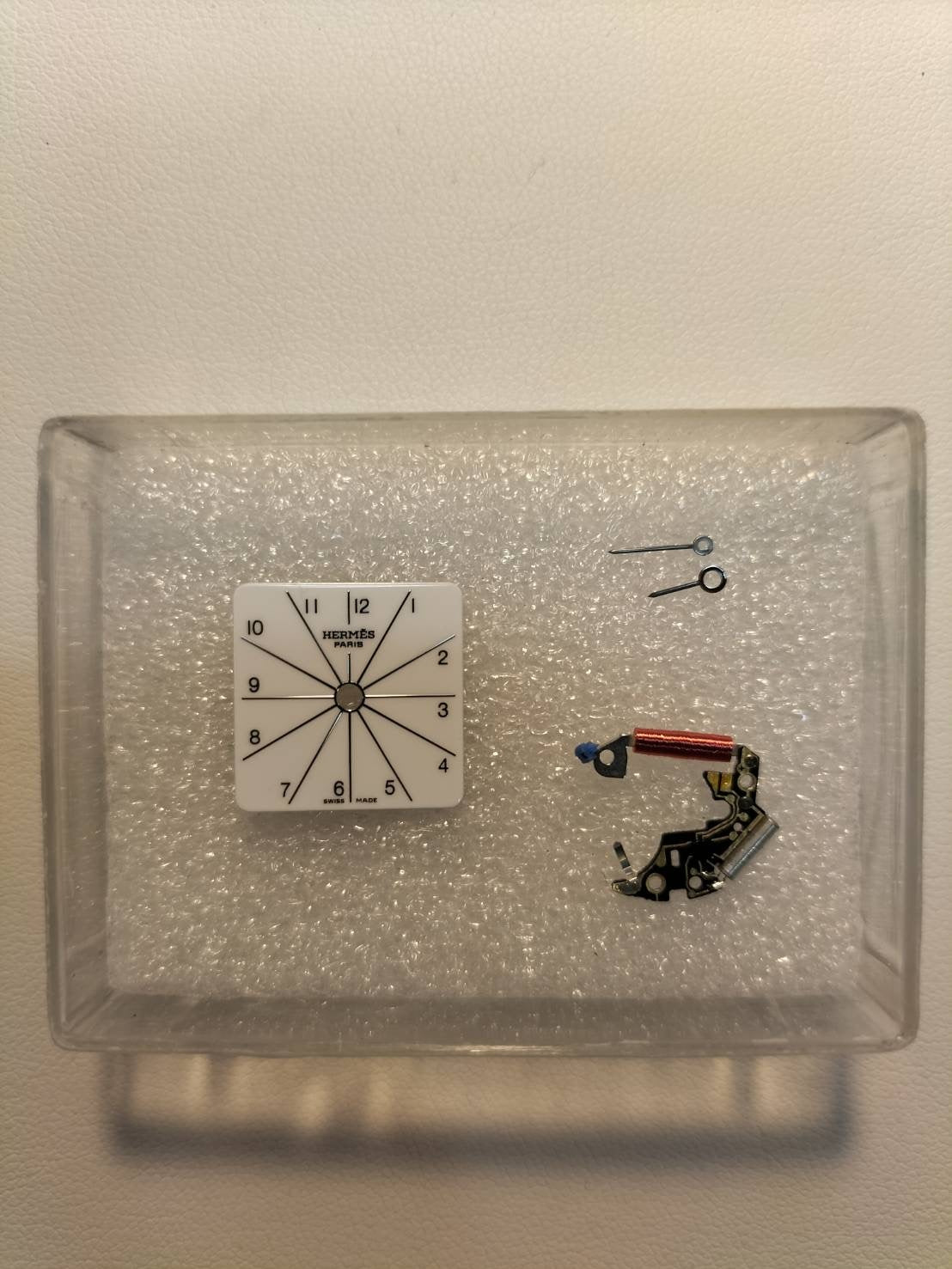 エルメス Hウォッチ HH1.210 クォーツ Cal.- SS 革 純正ピンバックル(SS)ホワイト文字盤 箱 冊子 保証書(2006年) 純正革ベルト(□I刻印:2005年)オーバーホール済み