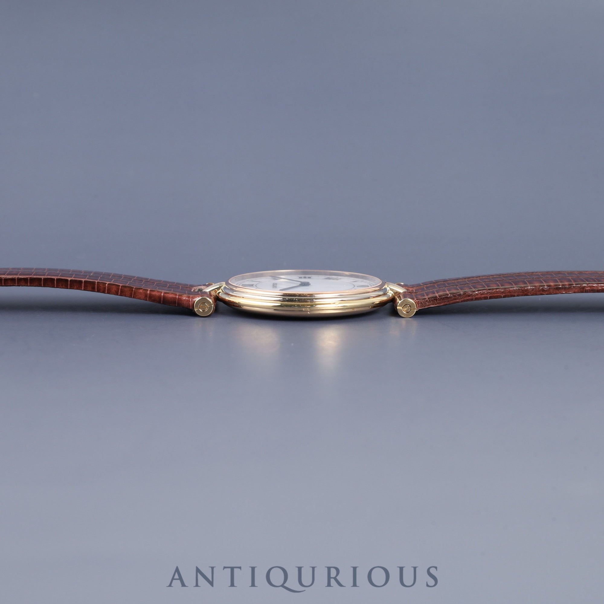 Cartier Vendôme VLC LM Trinity 85533553 / 81003 Quartz 750 Leather Genuine Buckle (GP) White Roman Dial (SWISS MADE Marking) Completely serviced (full maintenance) at a Cartier boutique