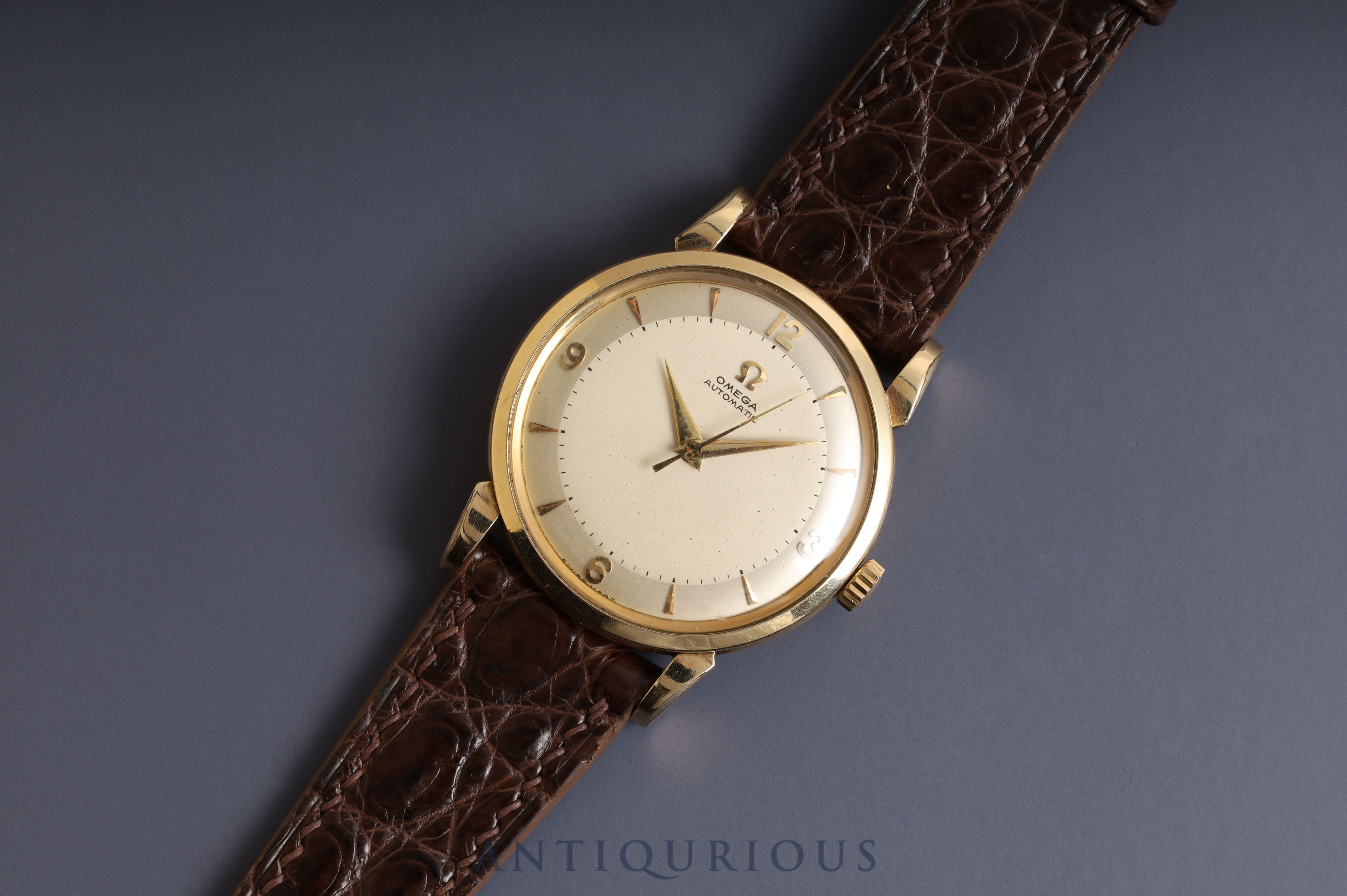 オメガ ハーフローター Cal.354 2445-11SC