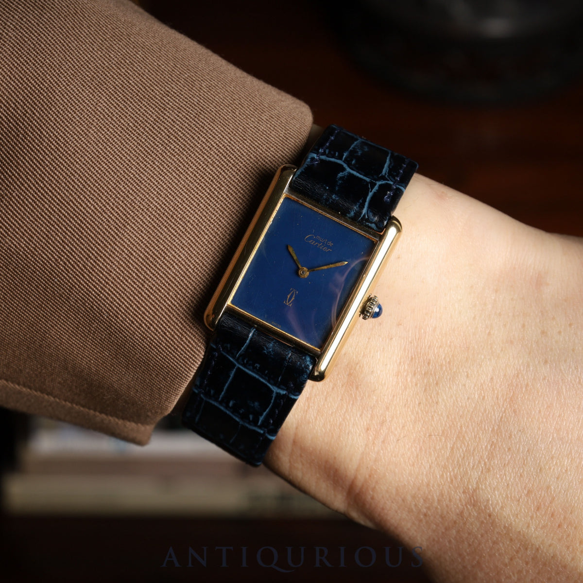 Cartier Must Tank LM, manual winding, Cal. 78-1, SV925, leather, genuine pin buckle (GP), lapis lazuli dial (SWISS markings), circa 1976-1981, overhauled.