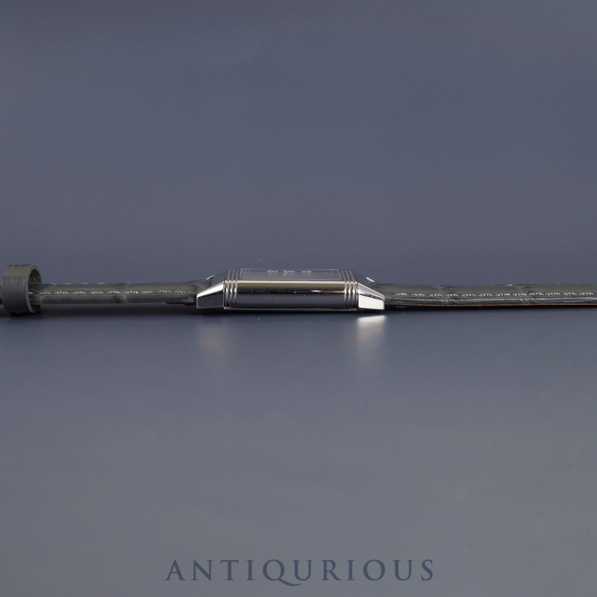 Jaeger-LeCoultre Reverso Classic QA251804 / 250.8.10 Quartz Cal.610 SS Leather Genuine Buckle (SS) Navy Arabic Dial Box Booklet Overhauled