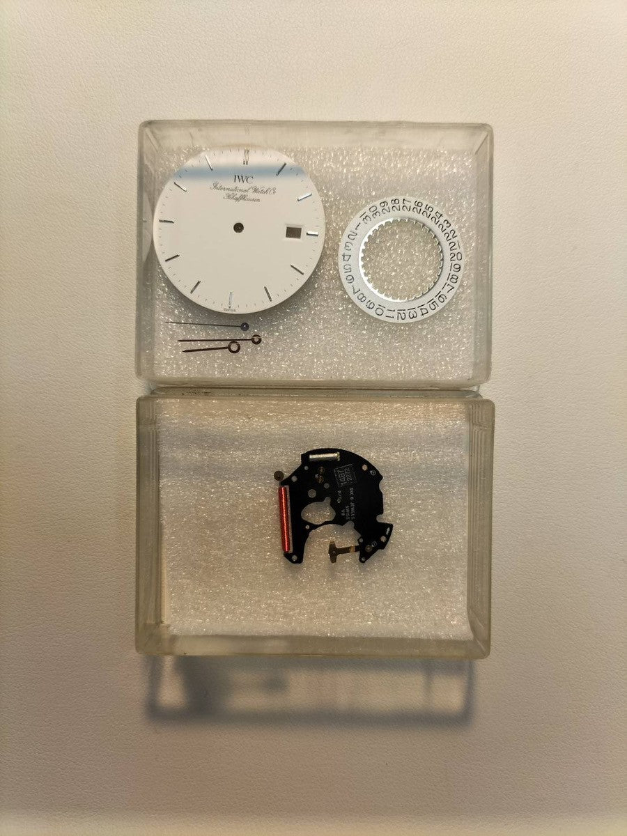 IWC ポートフィノ 3331 クォーツ Cal.IWC2210 SS 革 純正ピンバックル(SS)ホワイト文字盤(SWISS表記)オーバーホール済み アイダブリュシー