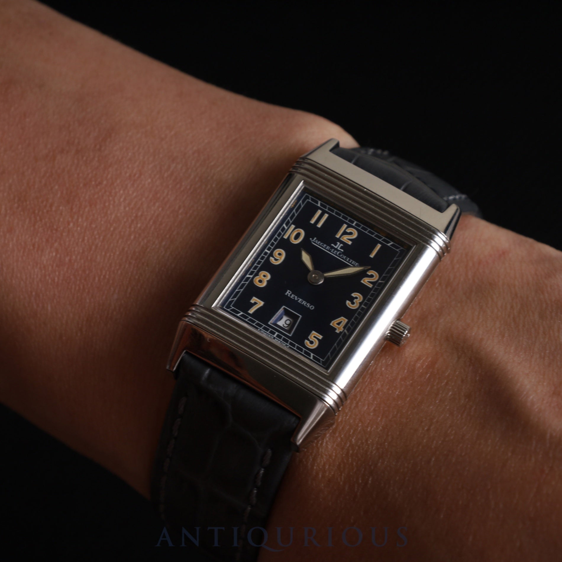 Jaeger-LeCoultre Reverso Classic QA251804 / 250.8.10 Quartz Cal.610 SS Leather Genuine Buckle (SS) Navy Arabic Dial Box Booklet Overhauled