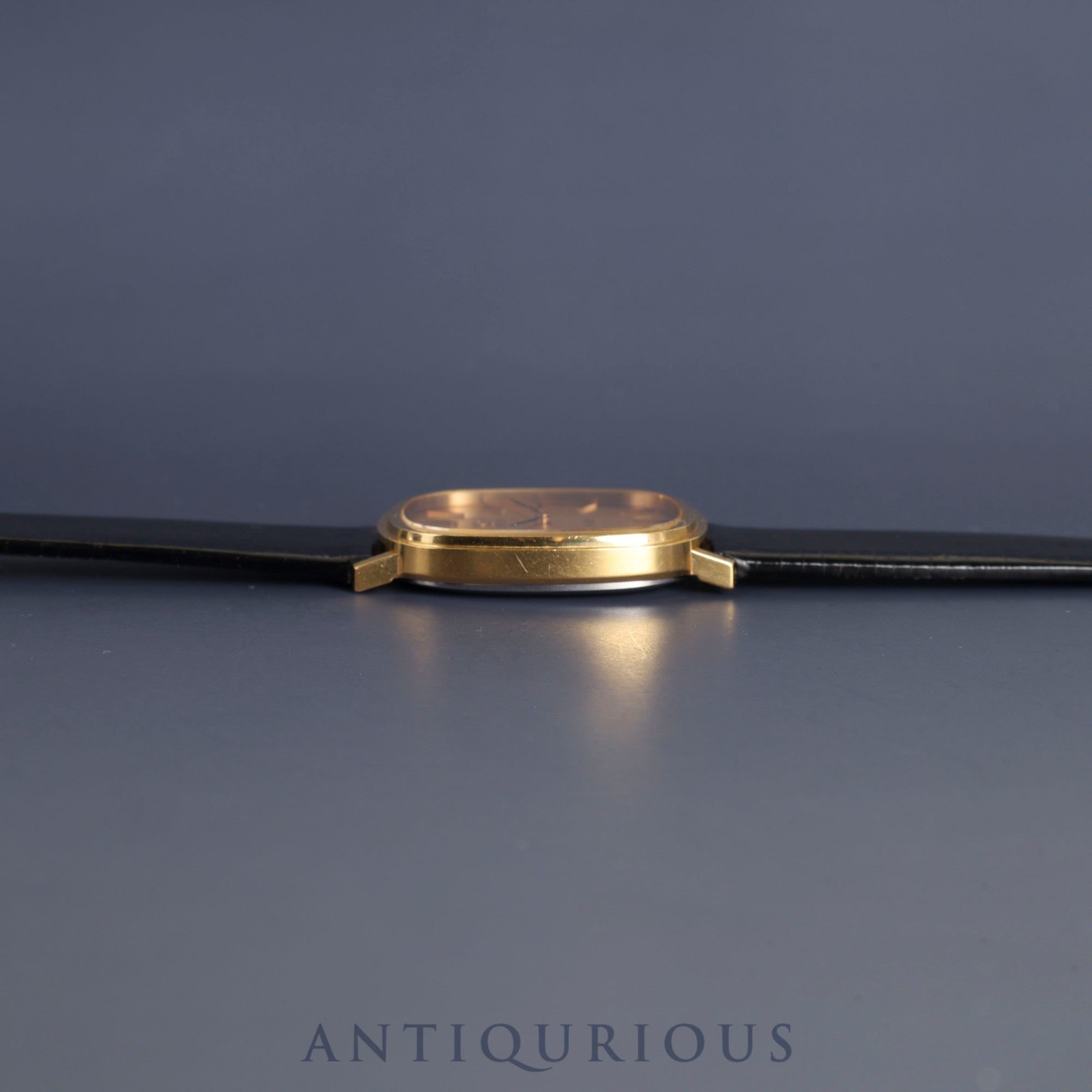 Omega De Ville 511.0472 Manual winding Cal.625 GP Leather Aftermarket buckle (GP) Champagne dial 1970s Overhauled