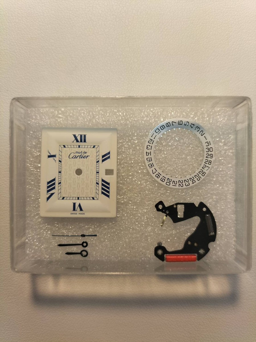 カルティエ マストタンク GM(XL)2414 クォーツ Cal.697 SV925 革 純正Dバックル(SS) ホワイト飛びローマン文字盤(SWISS MADE表記 )オーバーホール済み