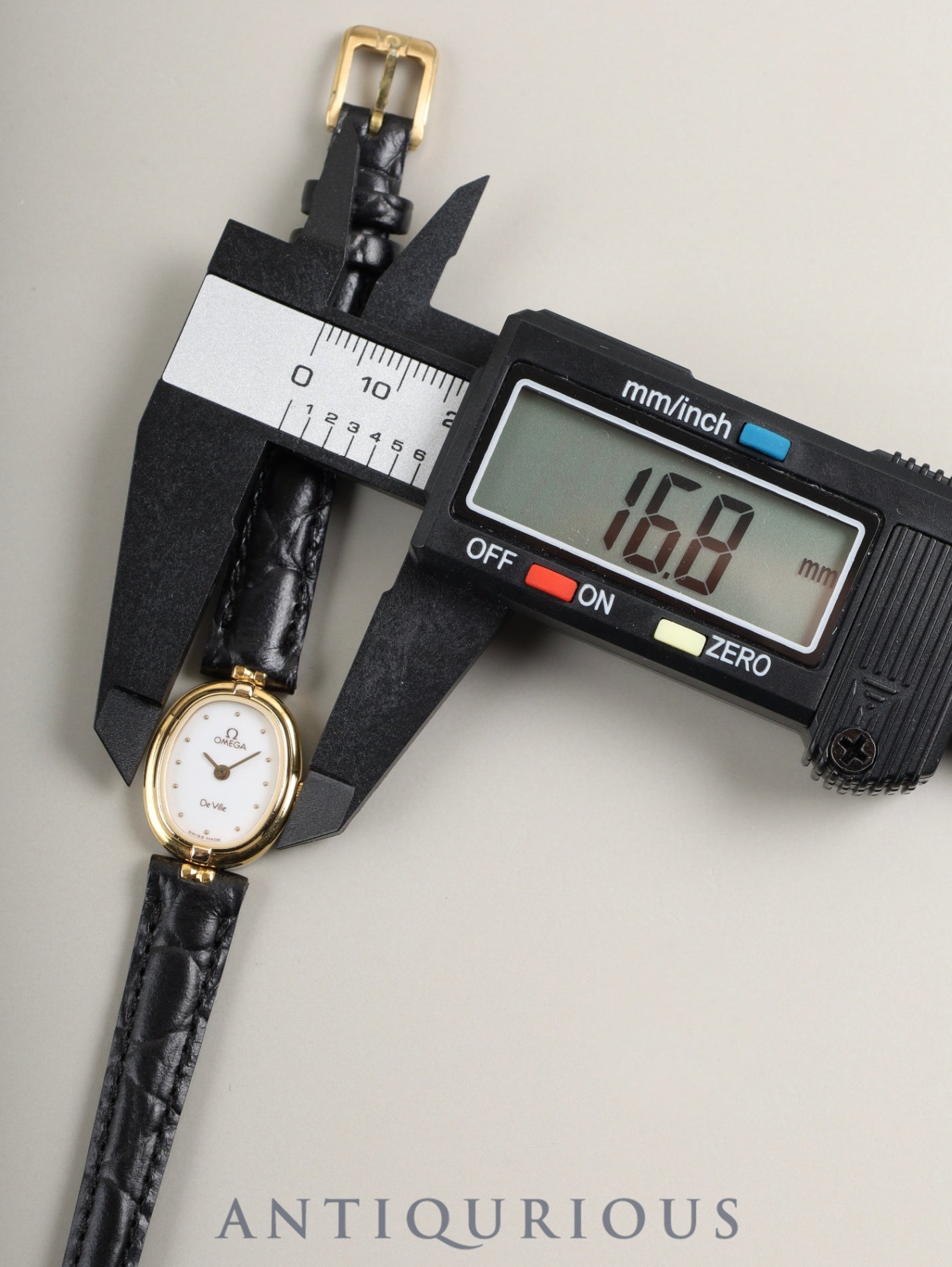 オメガ デ・ヴィル 595.0069 クォーツ Cal.1450 SS/GP 革 純正尾錠(GP)ホワイト文字盤 オーバーホール済み